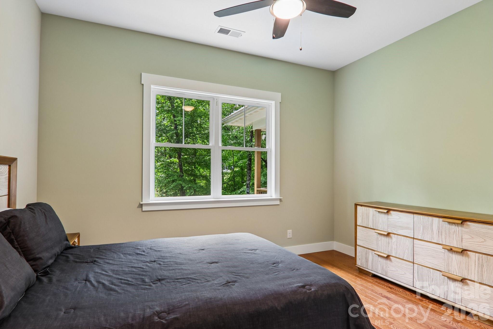 318 Cider Hill Lane Property Photo 25