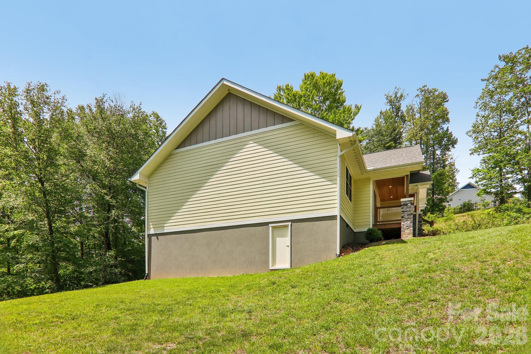318 Cider Hill Lane Property Photo 42