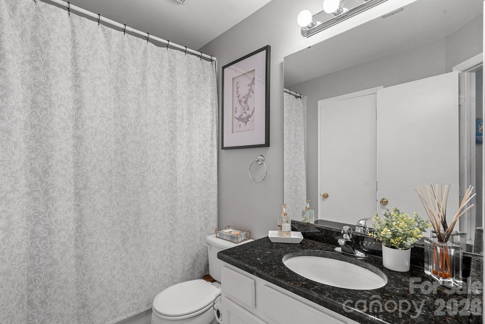 18845 Vineyard Point Lane Property Photo 23