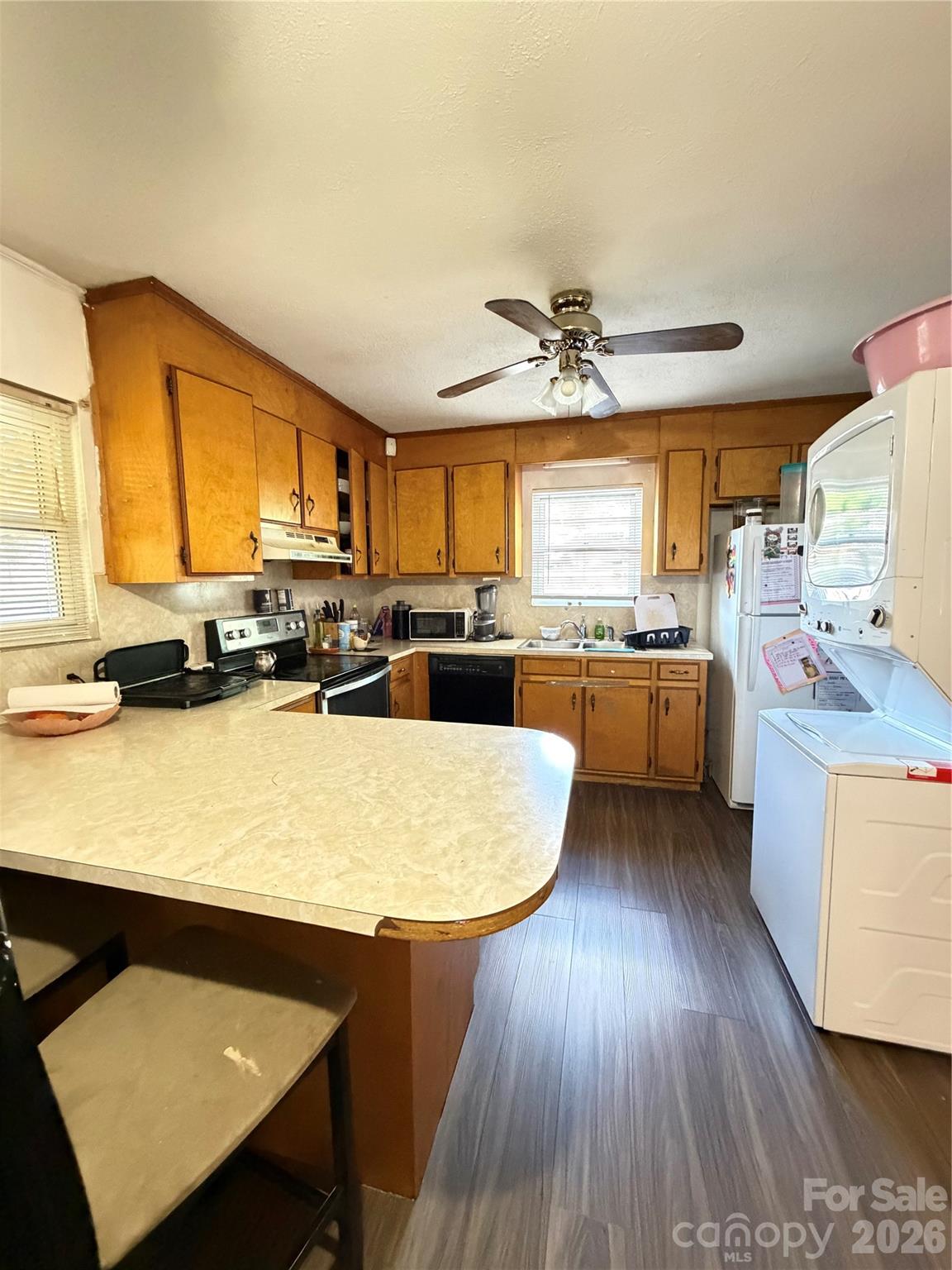 112 Academy Avenue Property Photo 8