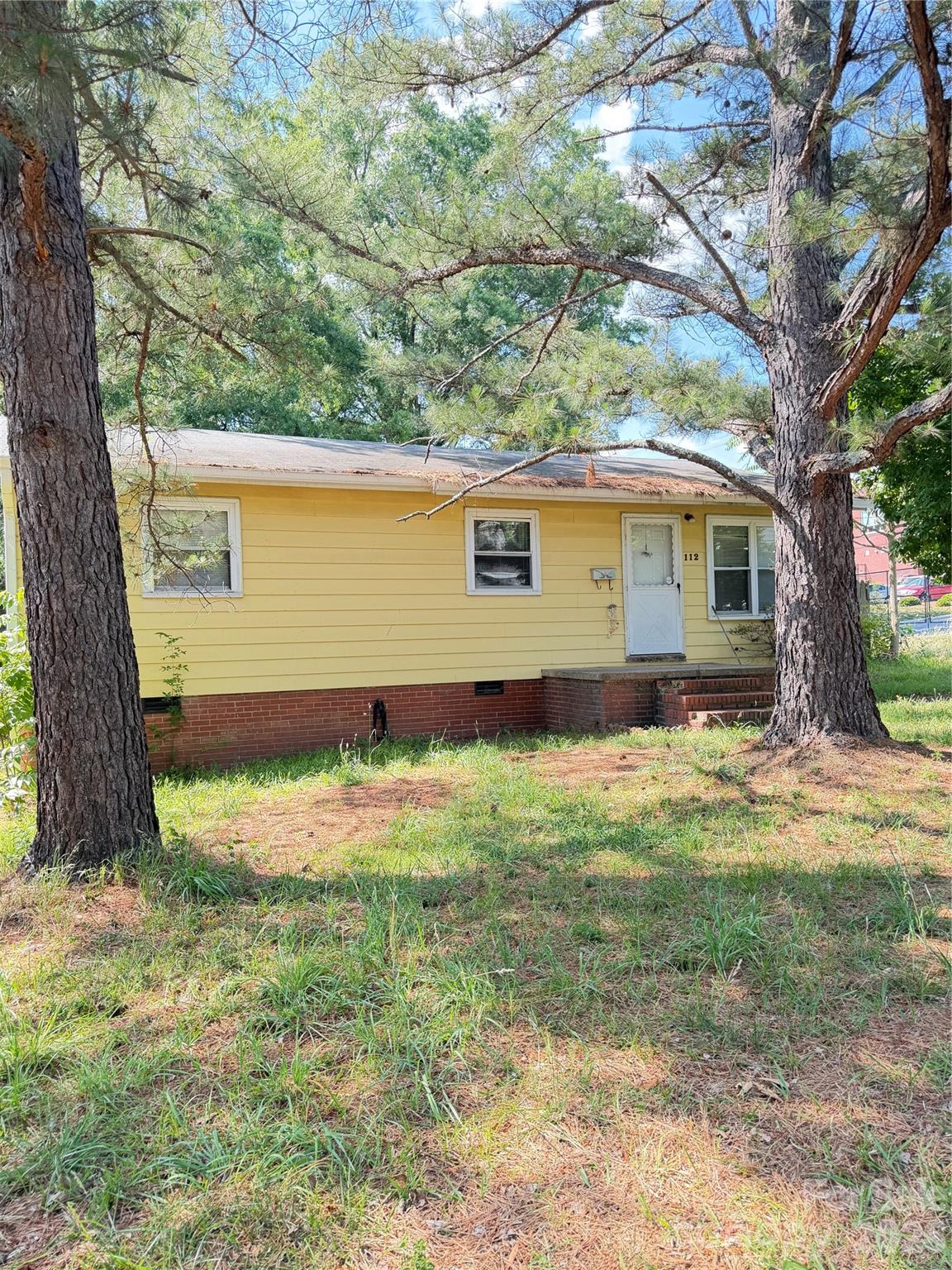 112 Academy Avenue Property Photo 24