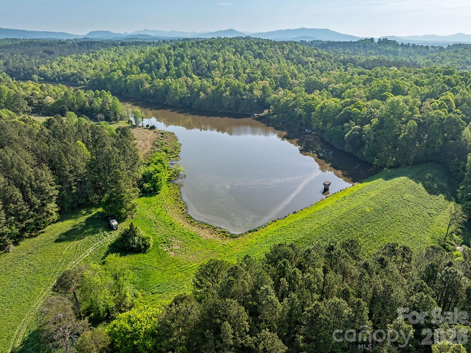 5555 Groves Road Property Photo 8
