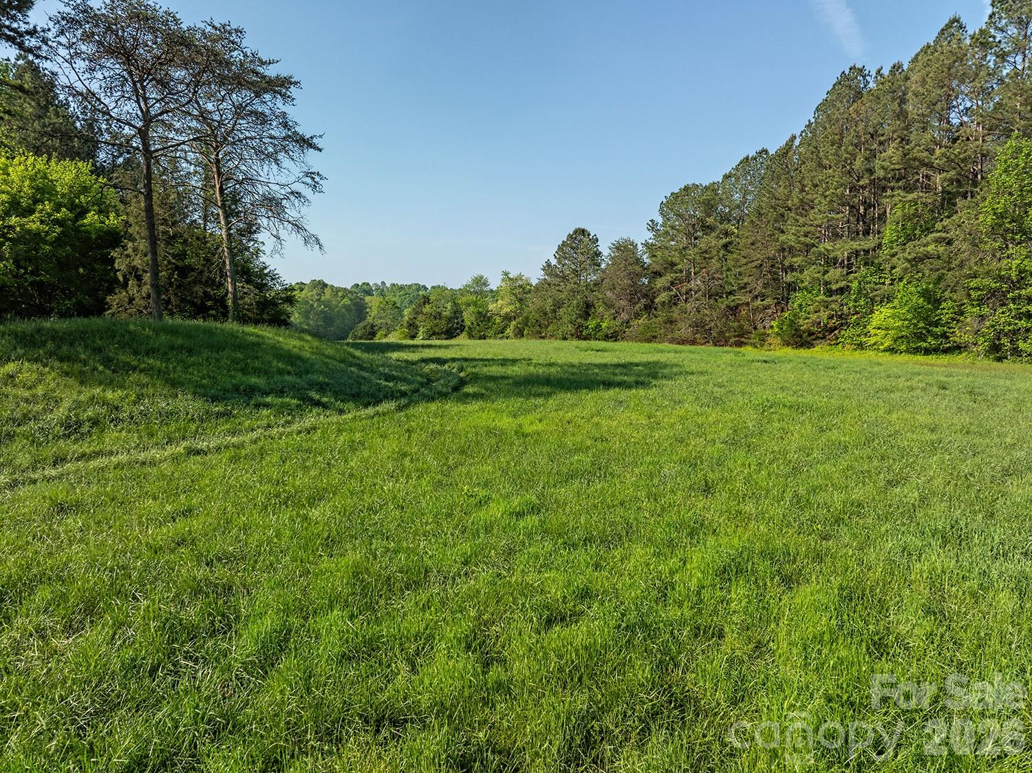 5555 Groves Road Property Photo 20
