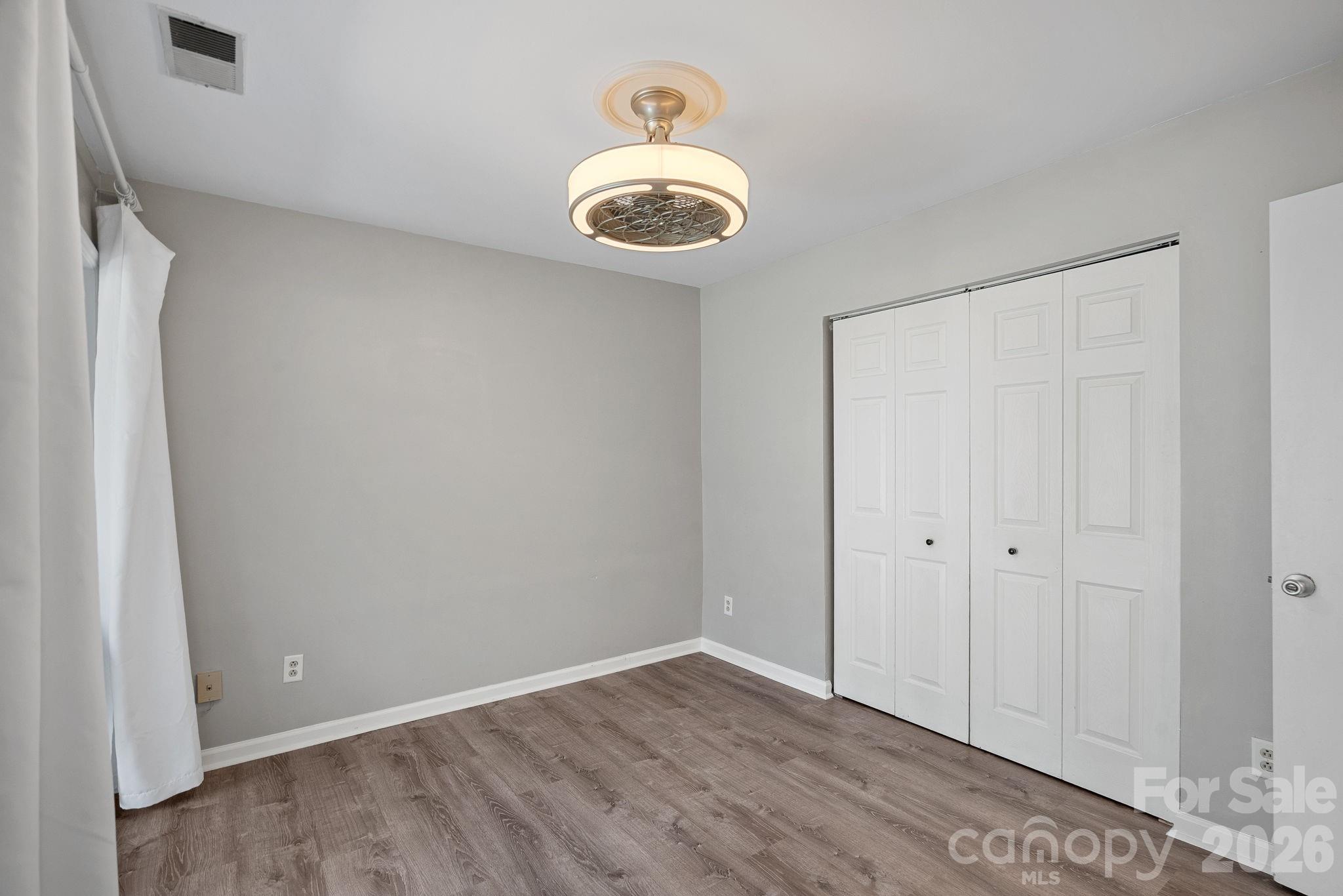 18861 Vineyard Point Lane Property Photo 20