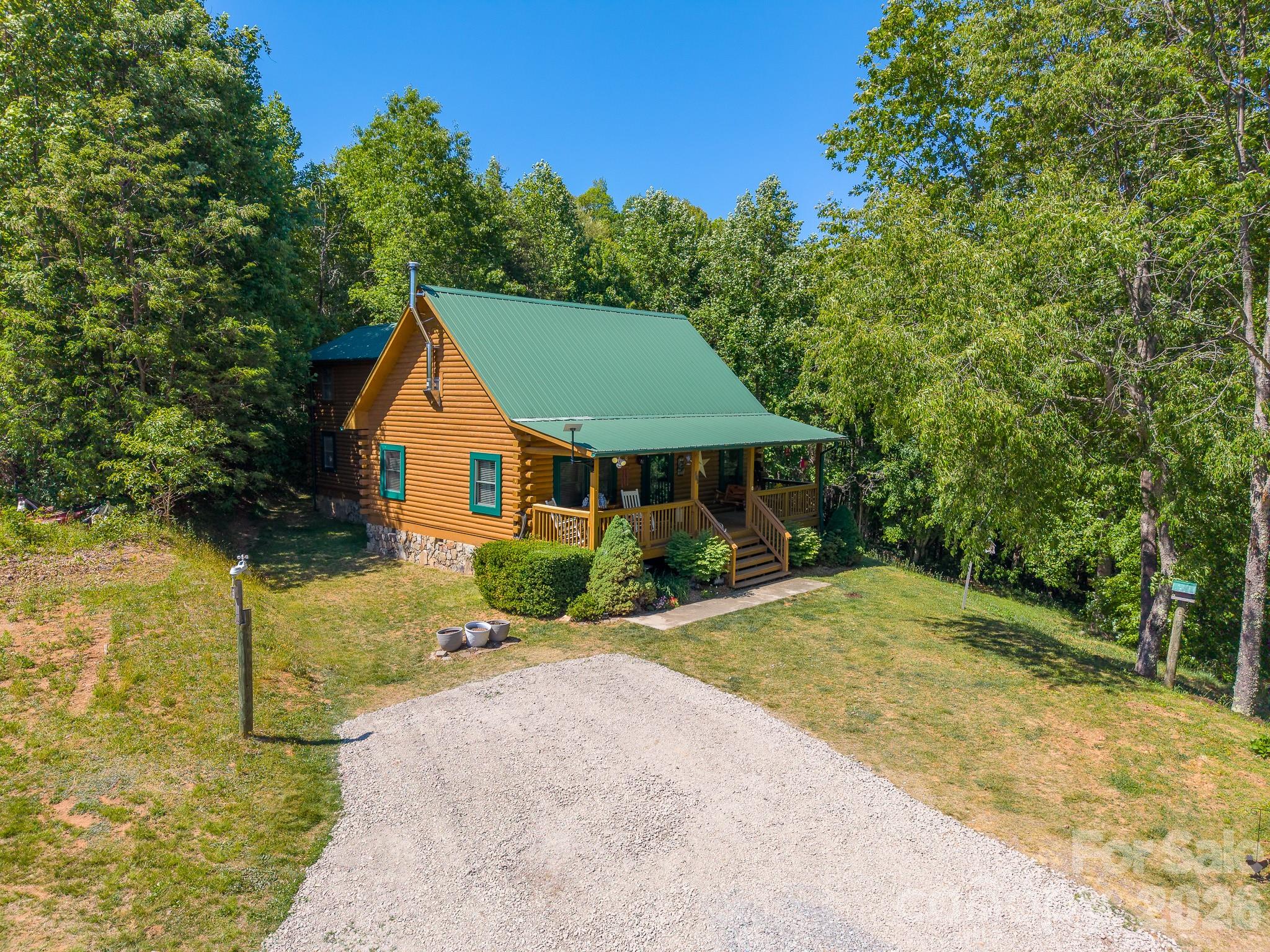 451 Rustic Ridge Drive Property Photo 2