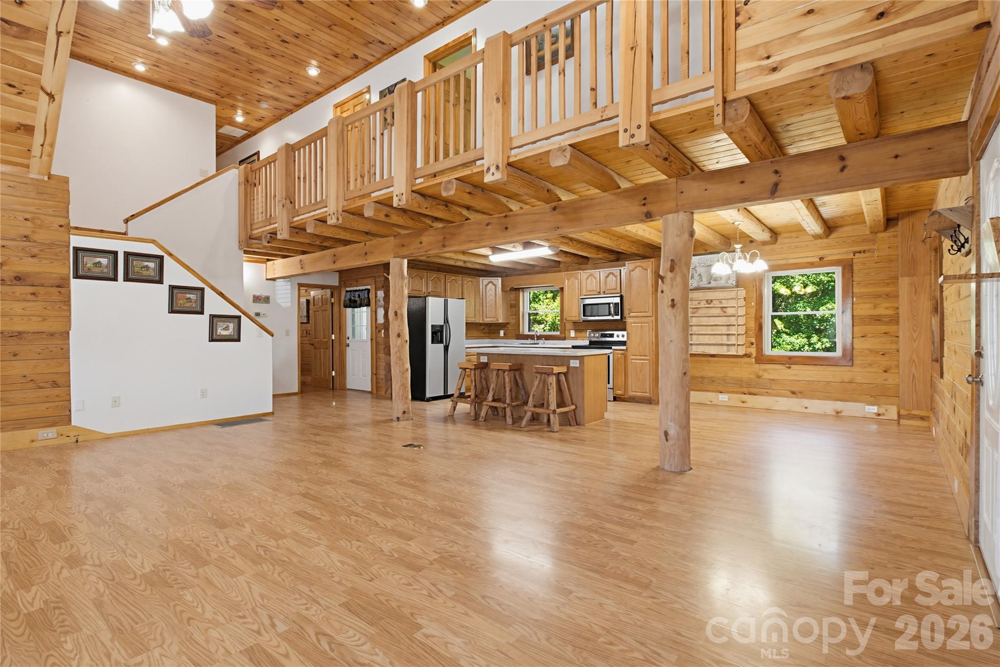 451 Rustic Ridge Drive Property Photo 13