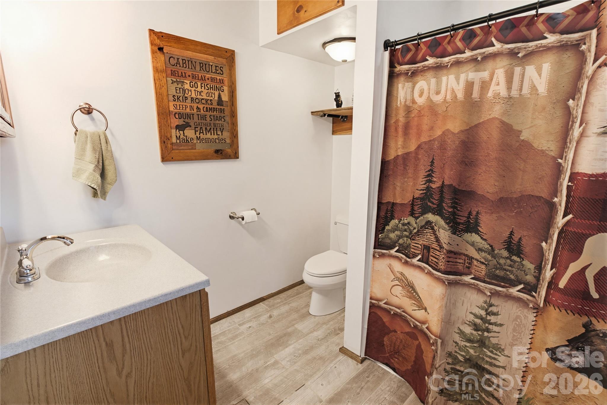 451 Rustic Ridge Drive Property Photo 16