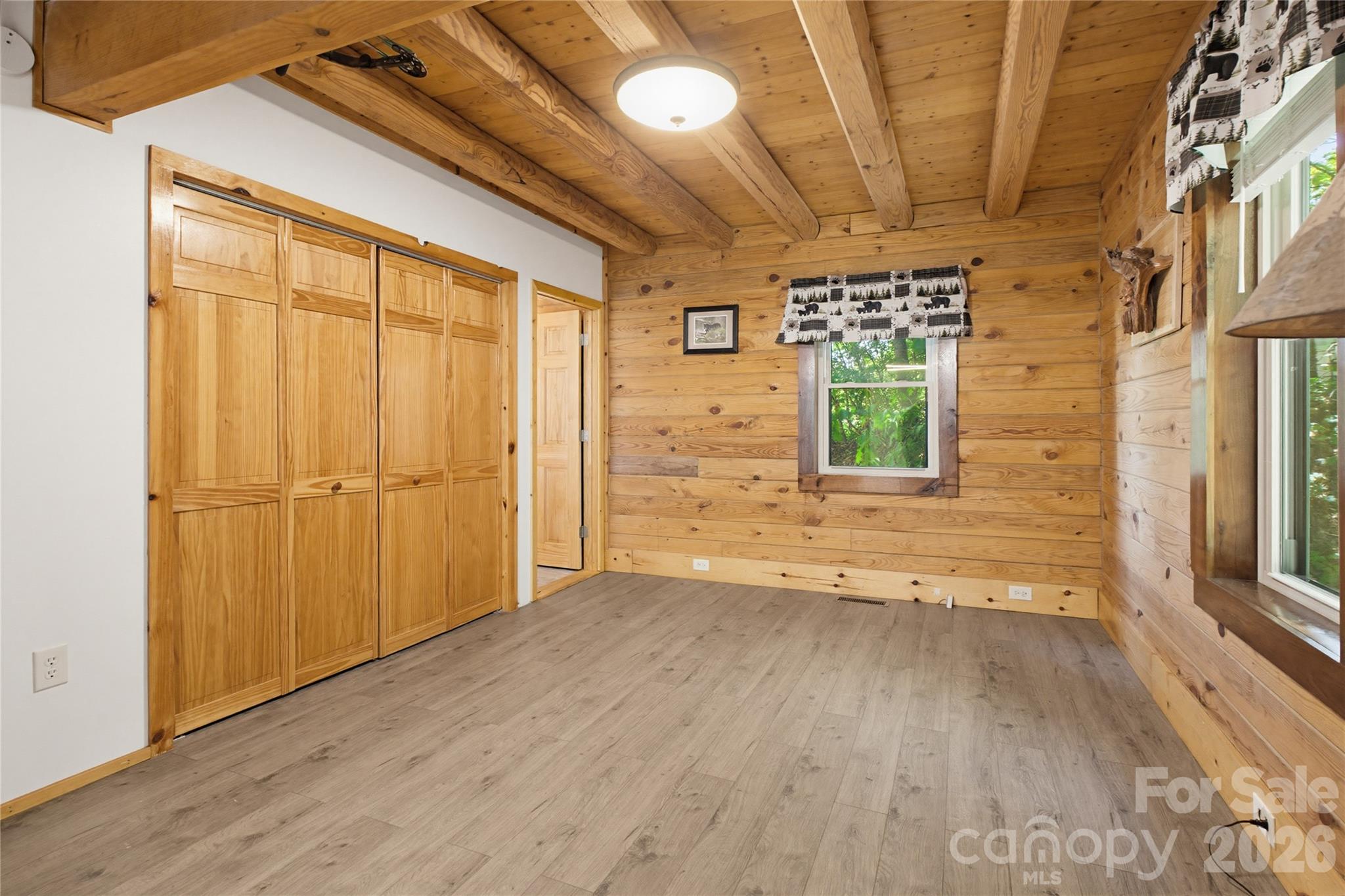 451 Rustic Ridge Drive Property Photo 17