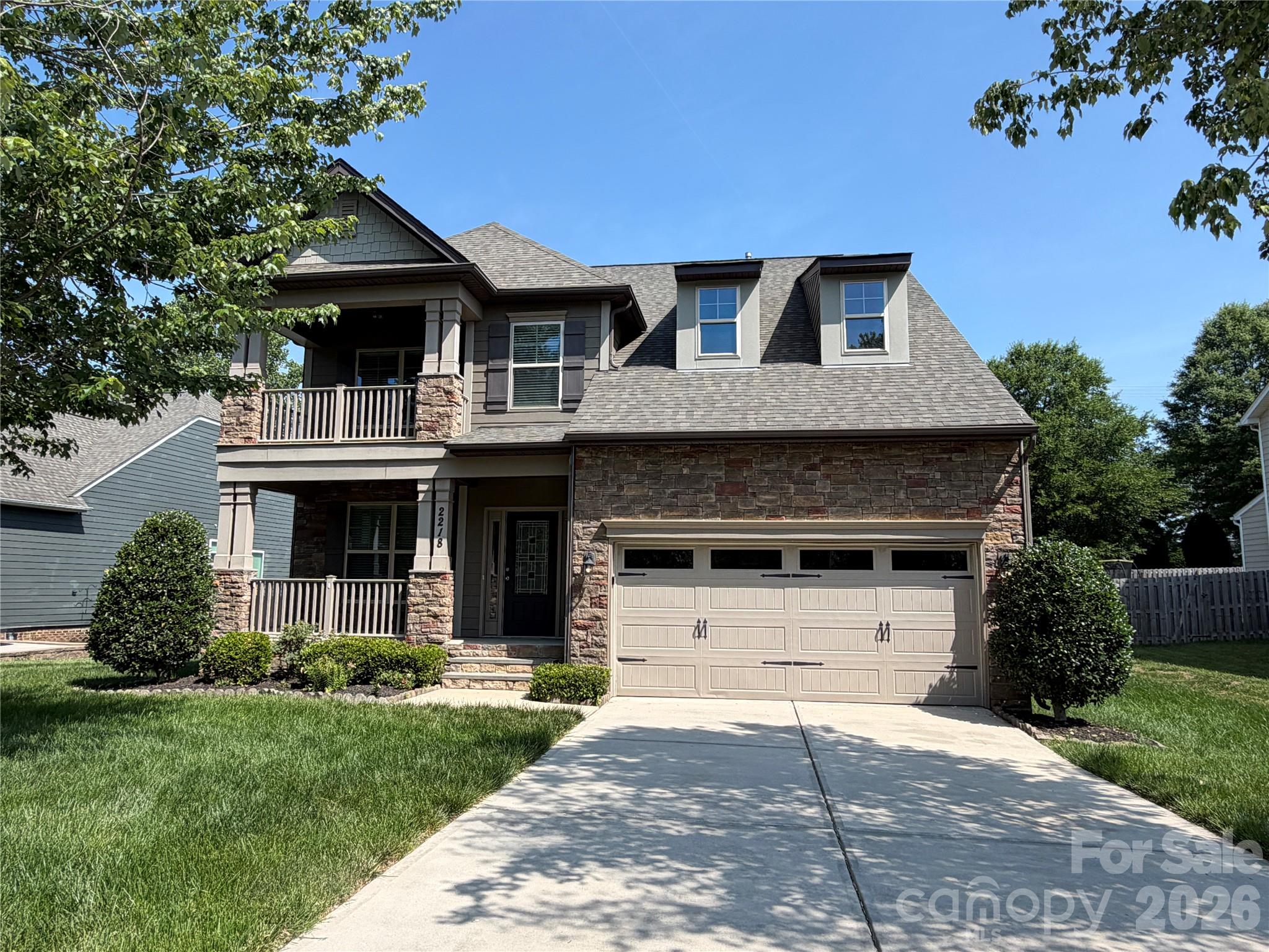 2218 Knocktree Drive Property Photo 2
