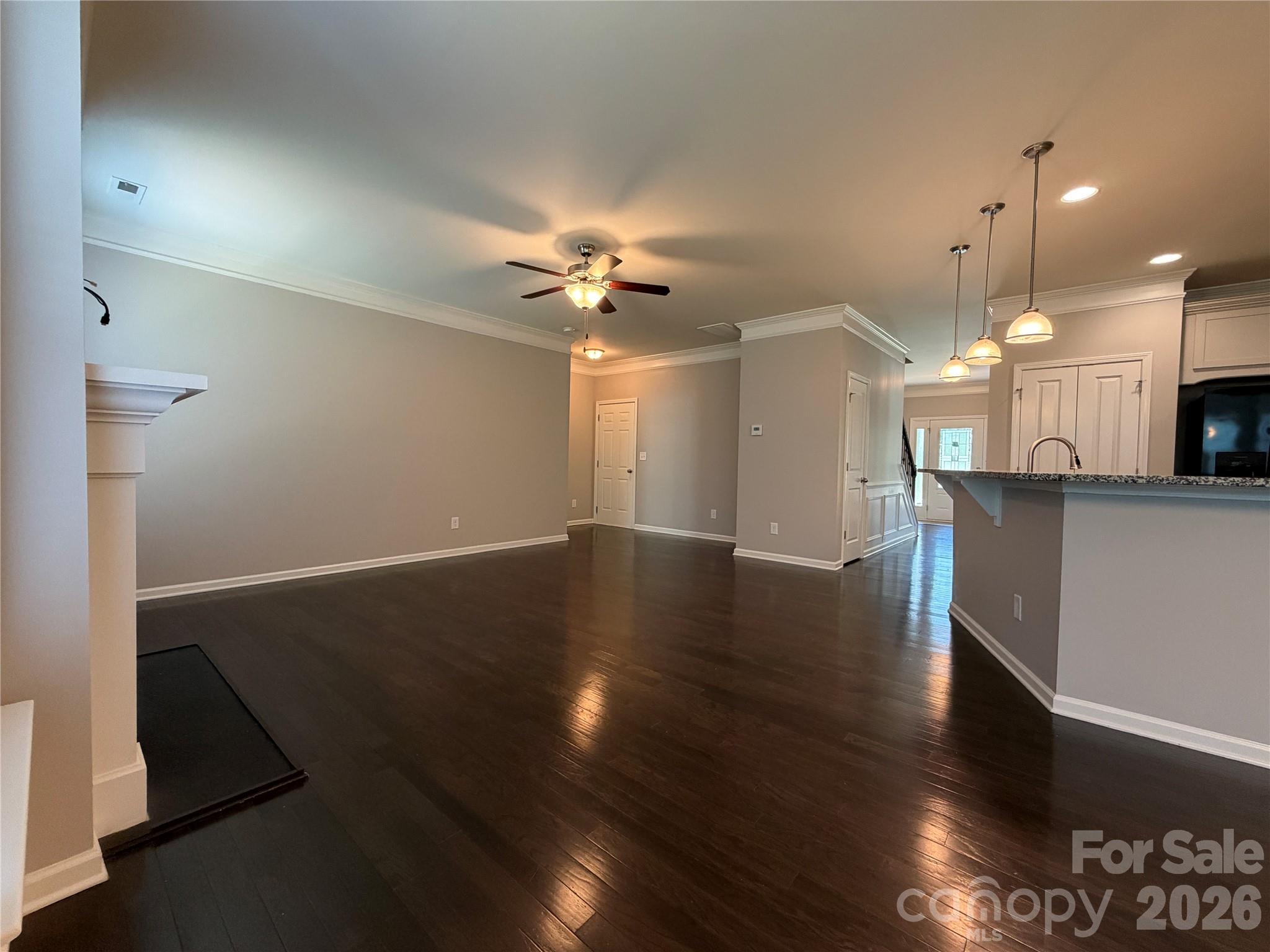 2218 Knocktree Drive Property Photo 14