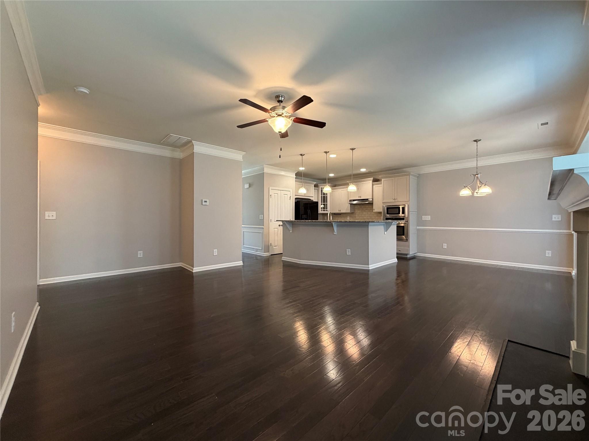 2218 Knocktree Drive Property Photo 15