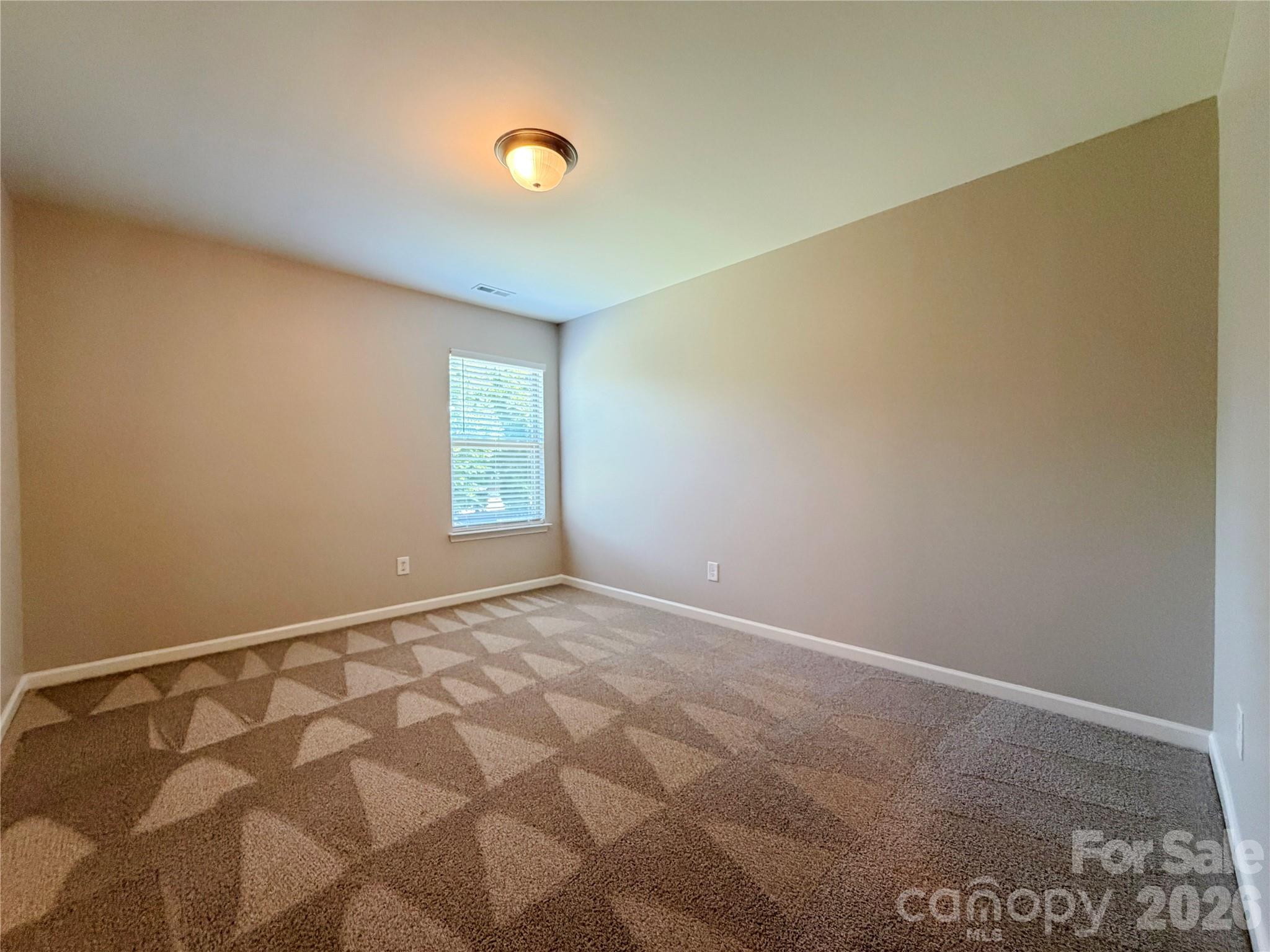 2218 Knocktree Drive Property Photo 28