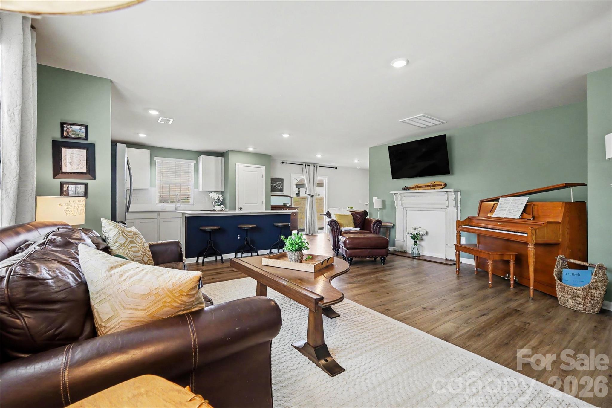 633 Mile Creek Road Property Photo 4