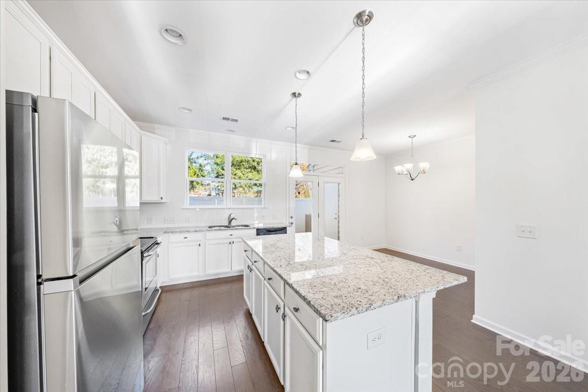 108 Prairie View Court Property Photo 11