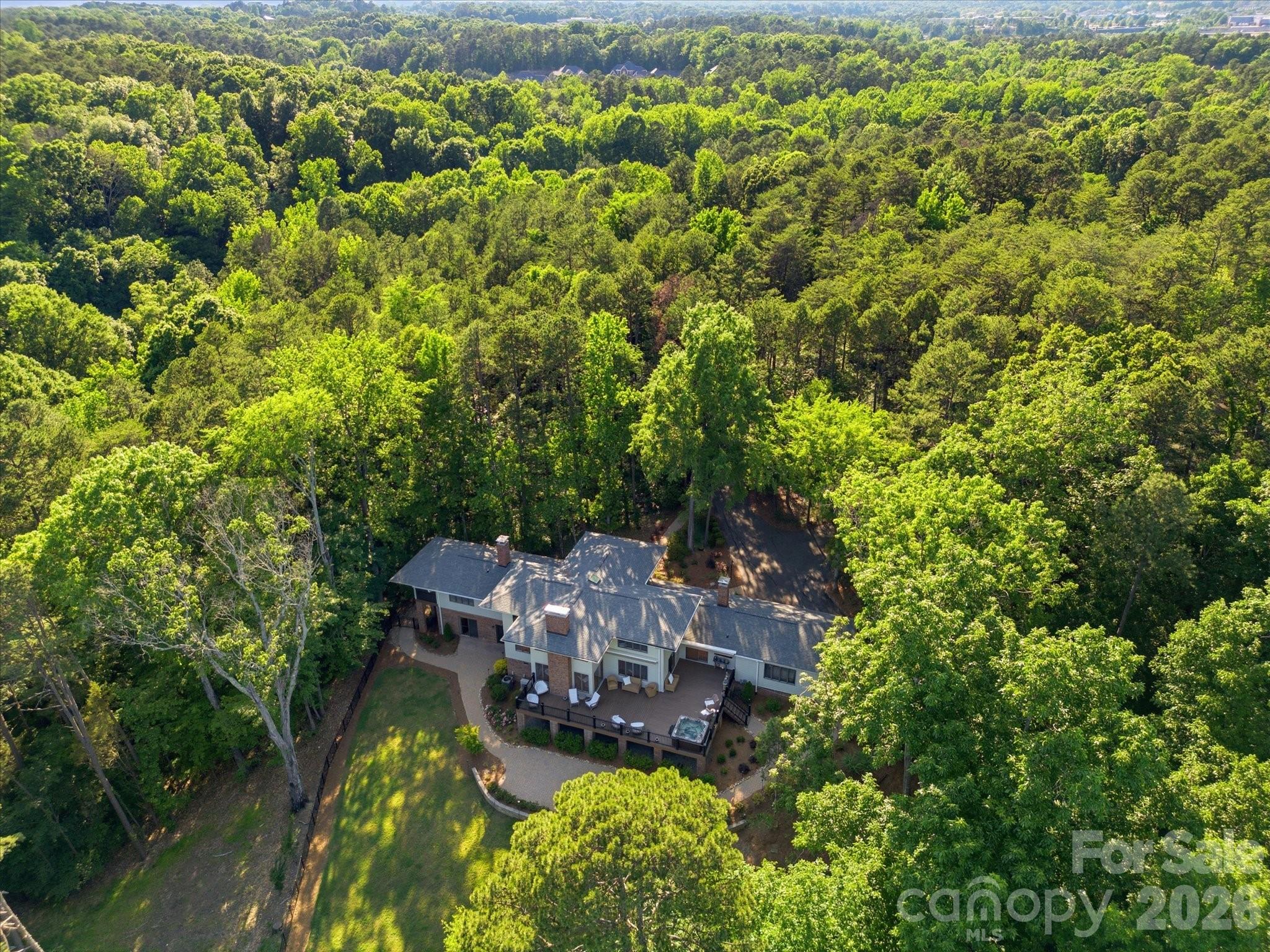 115 Forest Cliff Court Property Photo 3