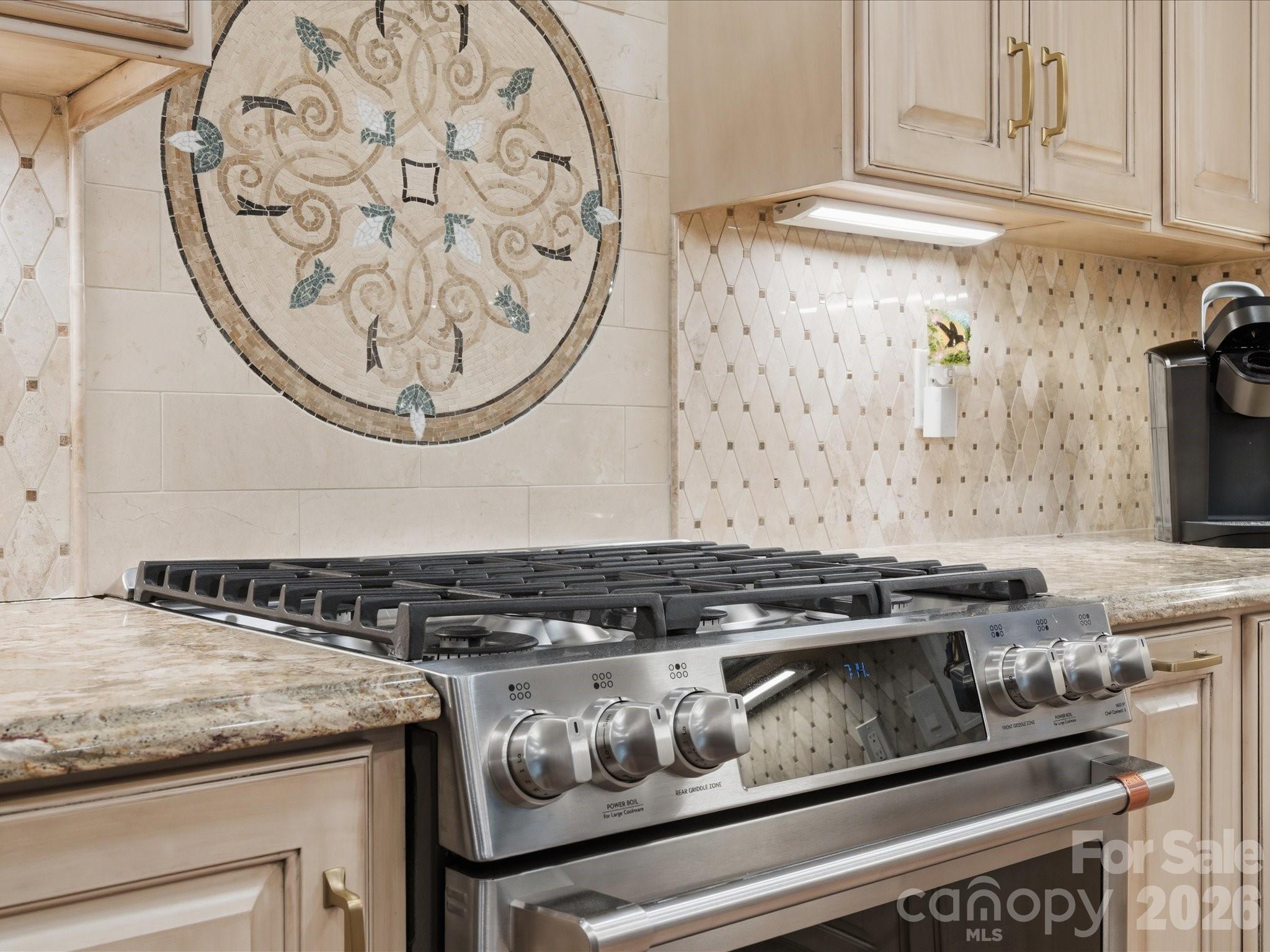 115 Forest Cliff Court Property Photo 18