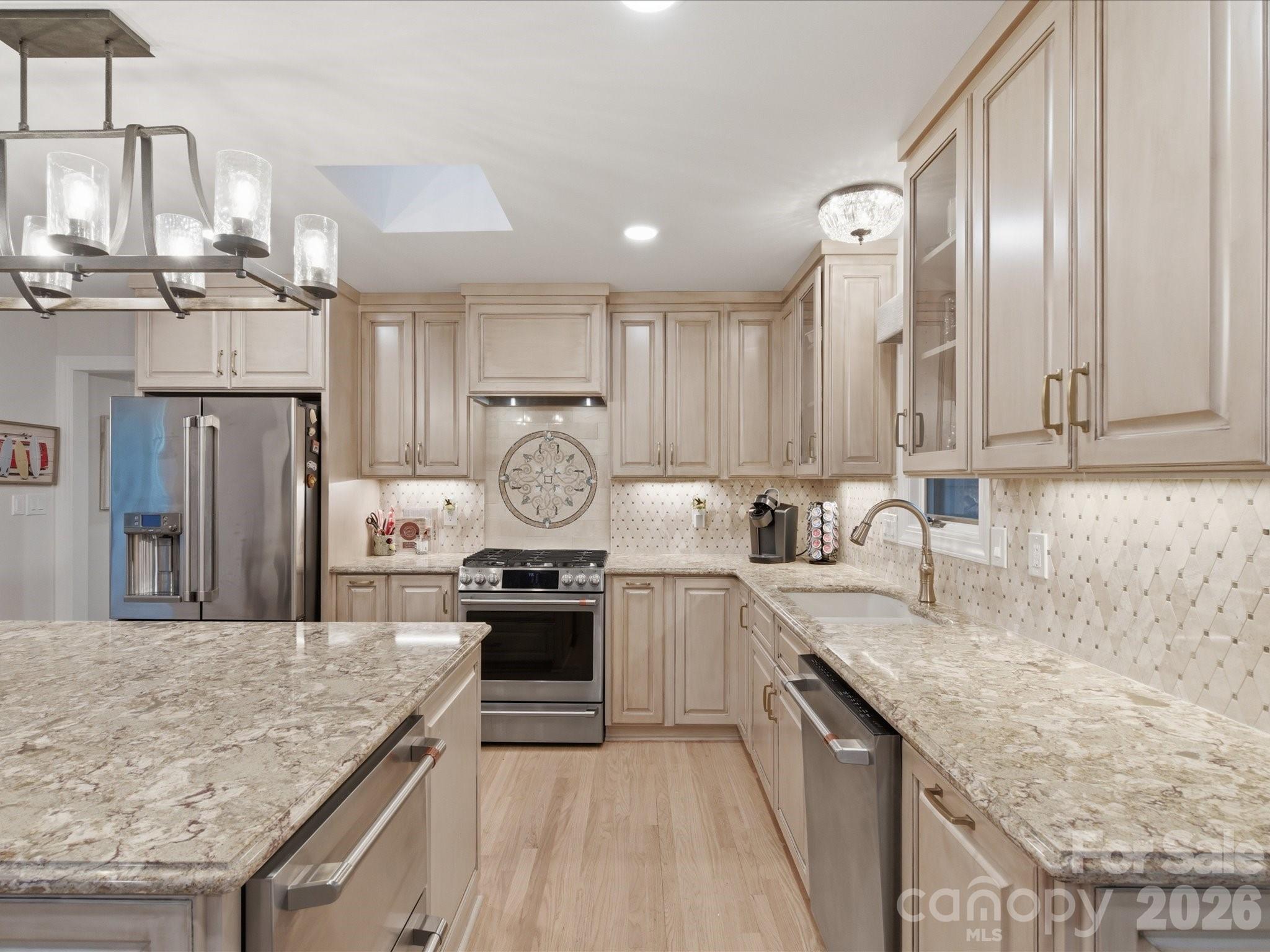 115 Forest Cliff Court Property Photo 19