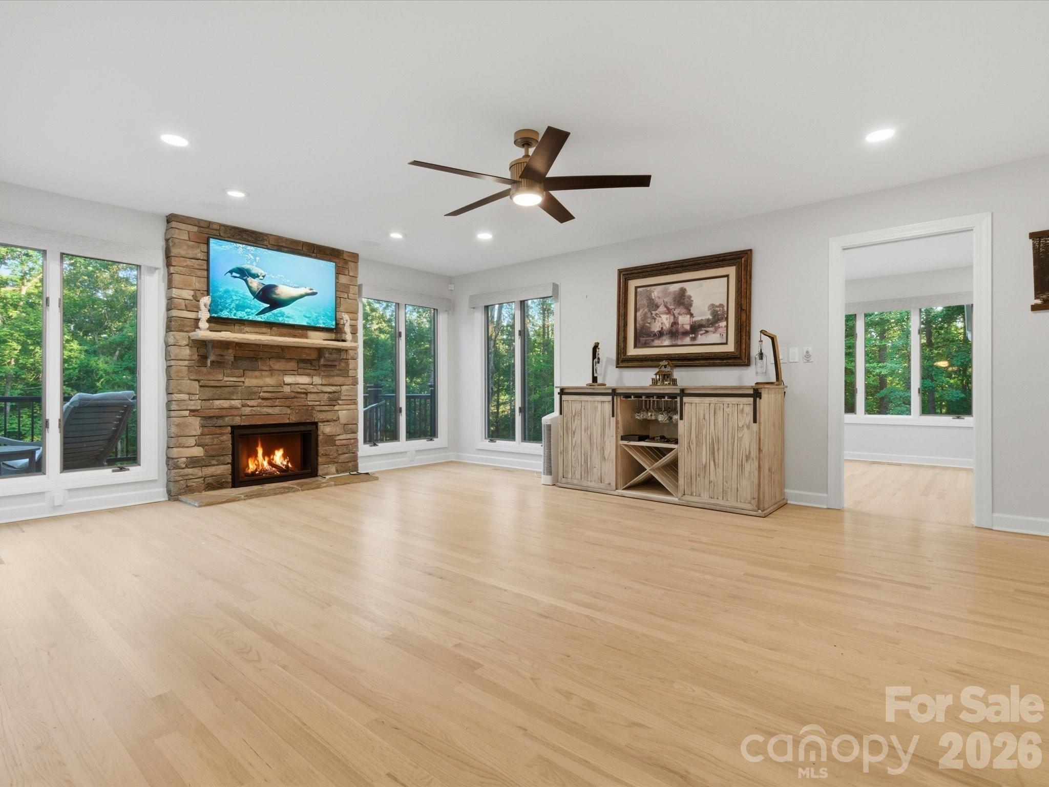 115 Forest Cliff Court Property Photo 23