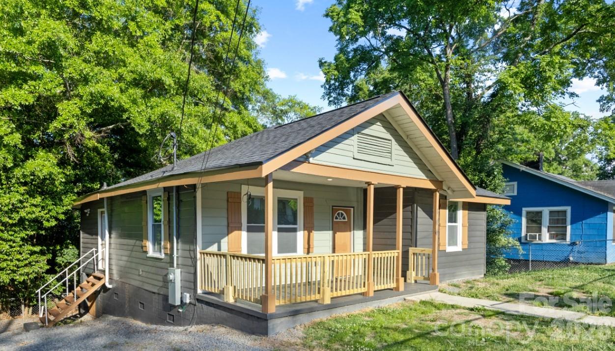 106 Dean Street Property Photo 1
