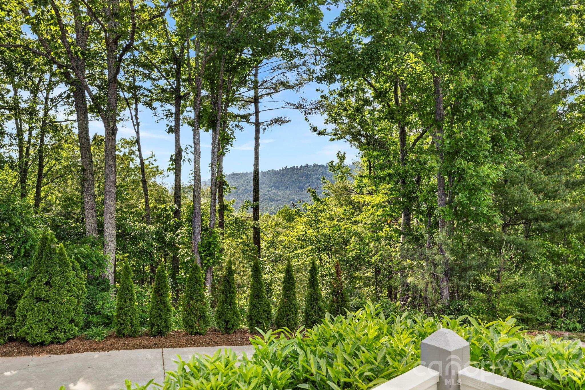152 Skyview Circle Property Photo 44