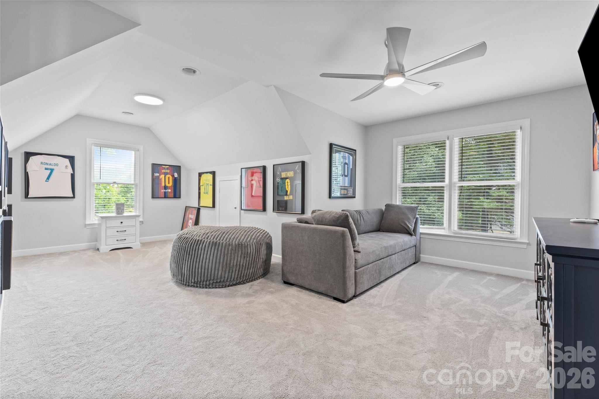 1321 Yellowood Court Property Photo 35