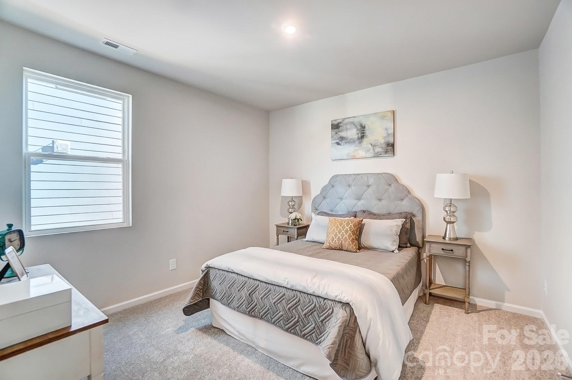 1425 Miriam Way Property Photo 18