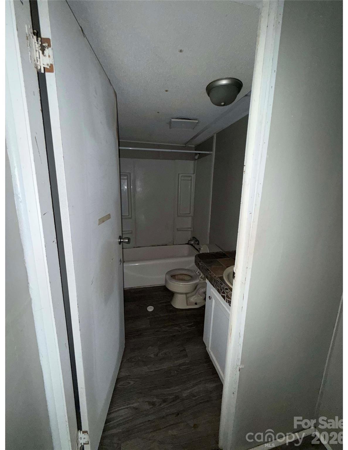 38 Short Eason Road Property Photo 2