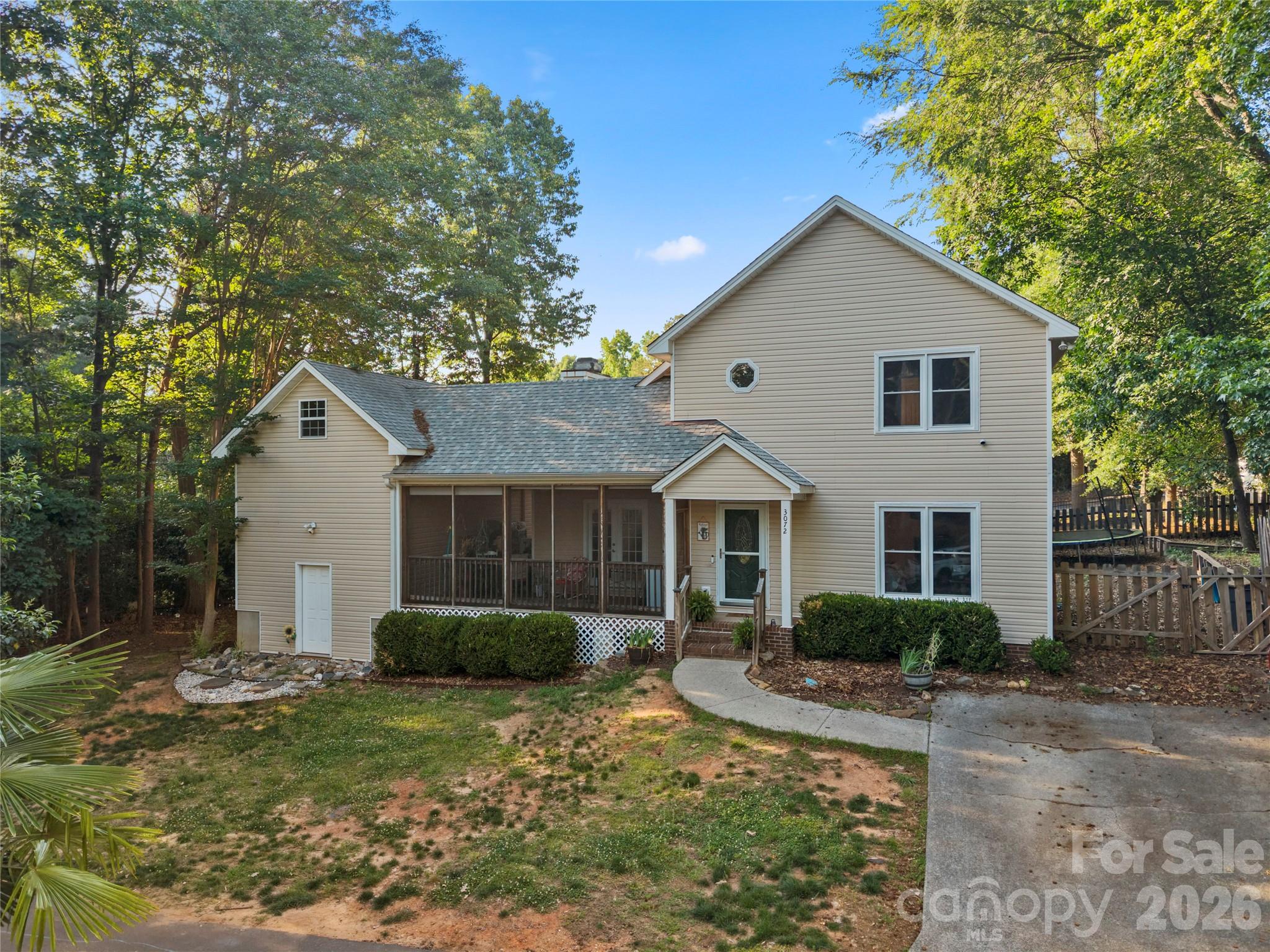 3072 Point Clear Drive Property Photo 2