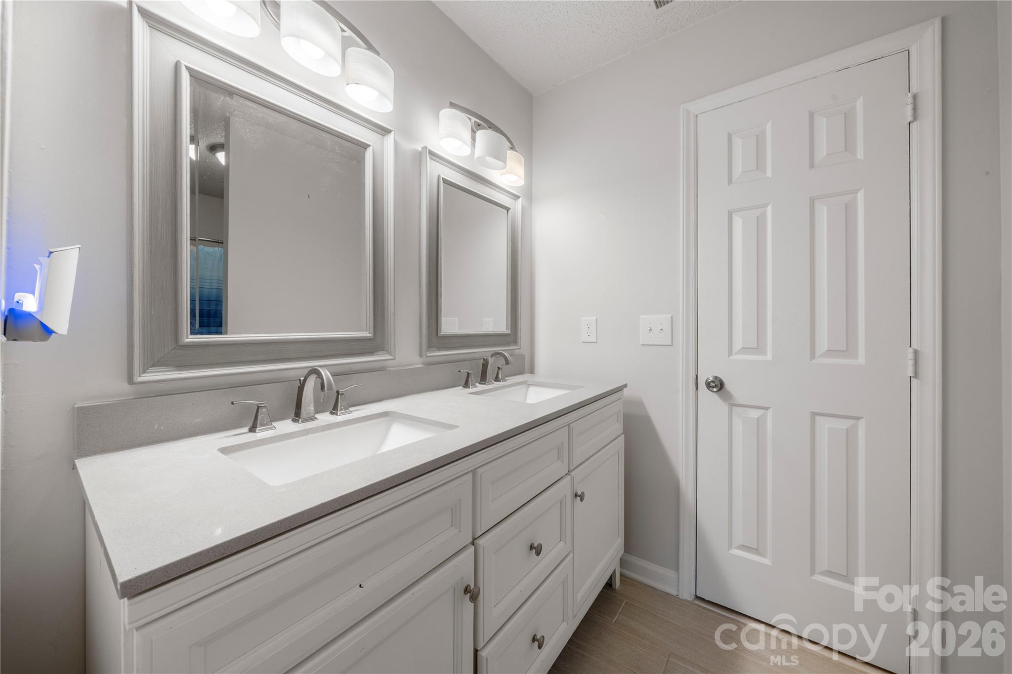 3072 Point Clear Drive Property Photo 21