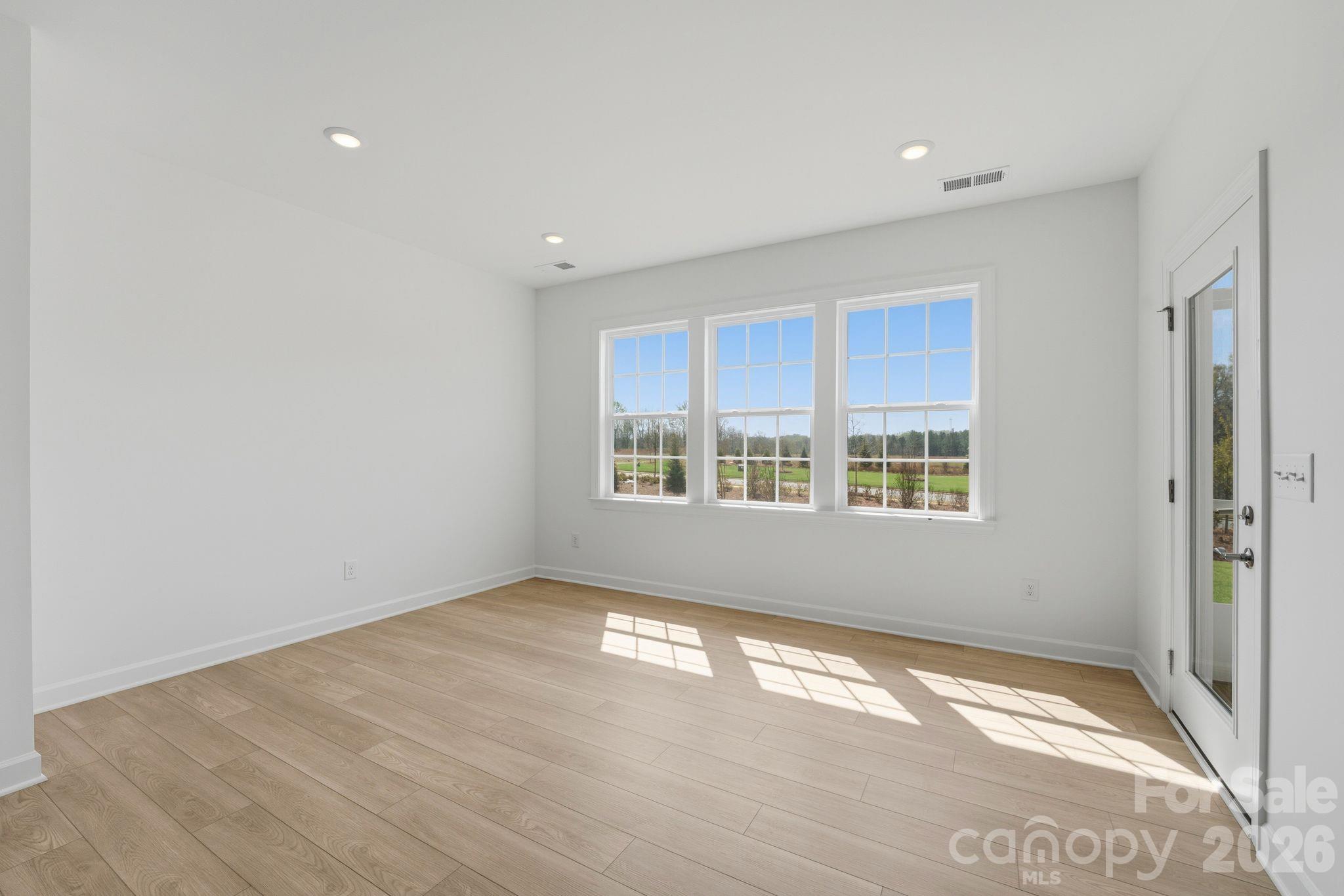 5386 Redbud Road 2 Property Photo 11
