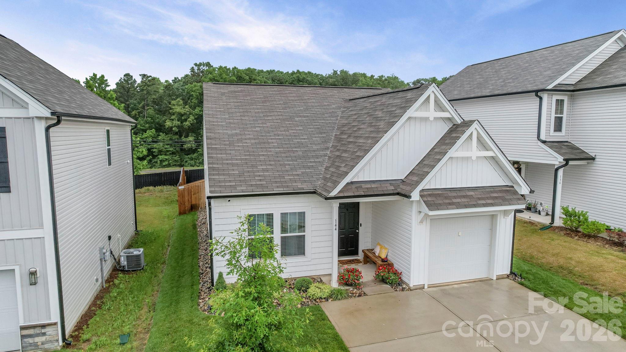 144 Cobbler Drive 26 Property Photo 2