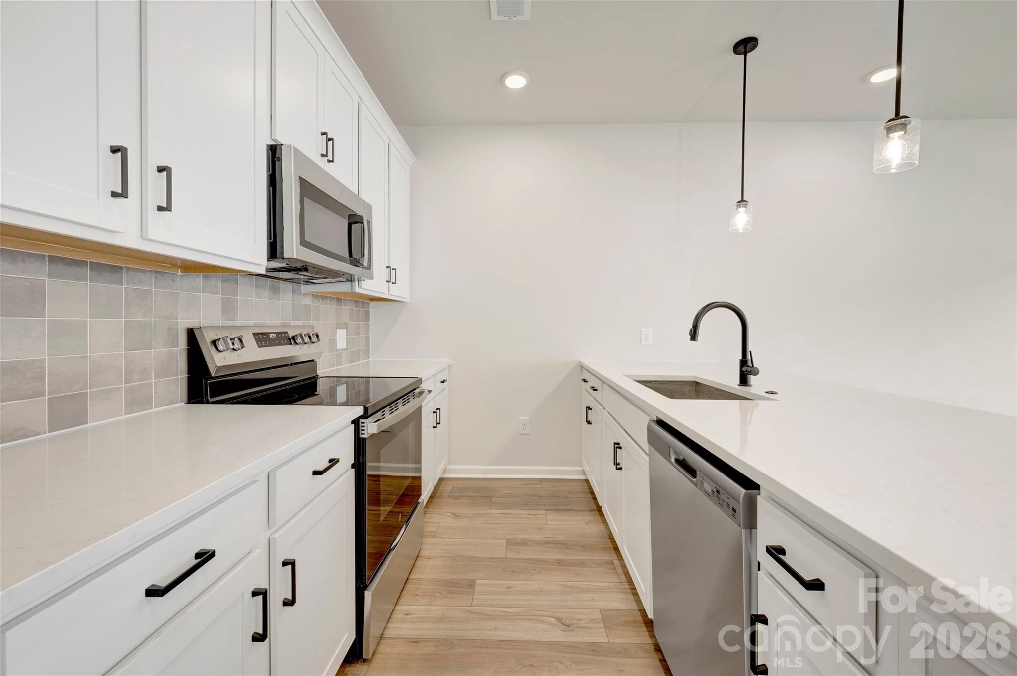 6334 Haller Street Property Photo 7