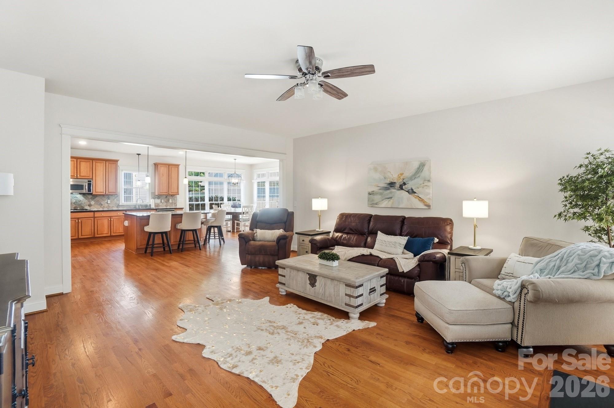 5101 Downing Drive Property Photo 10