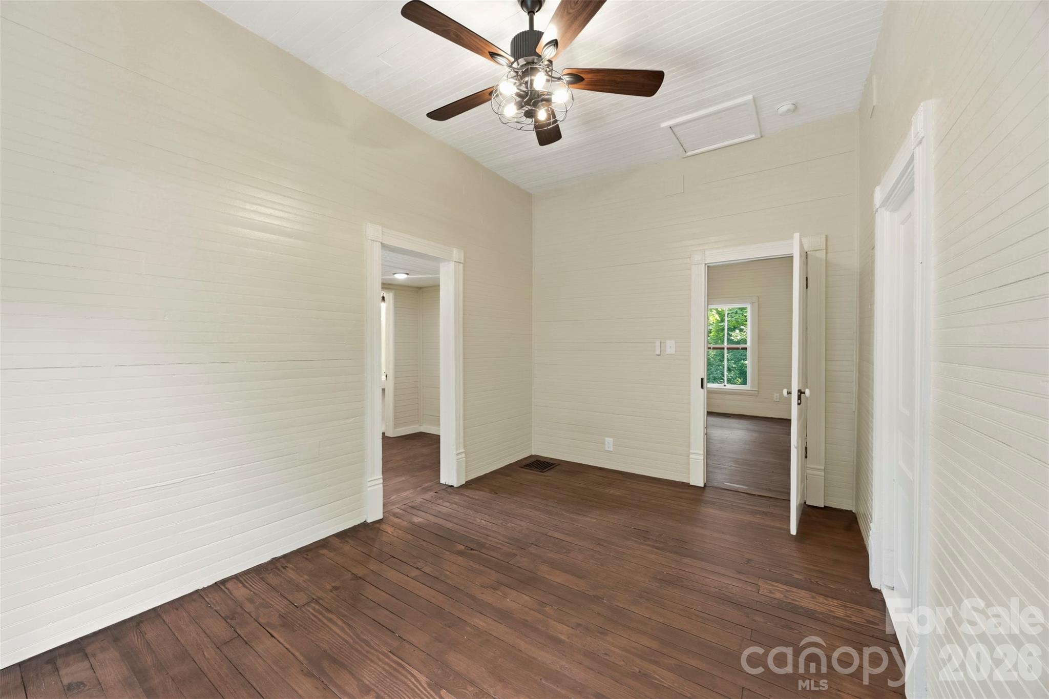 201 Maple Street Property Photo 13