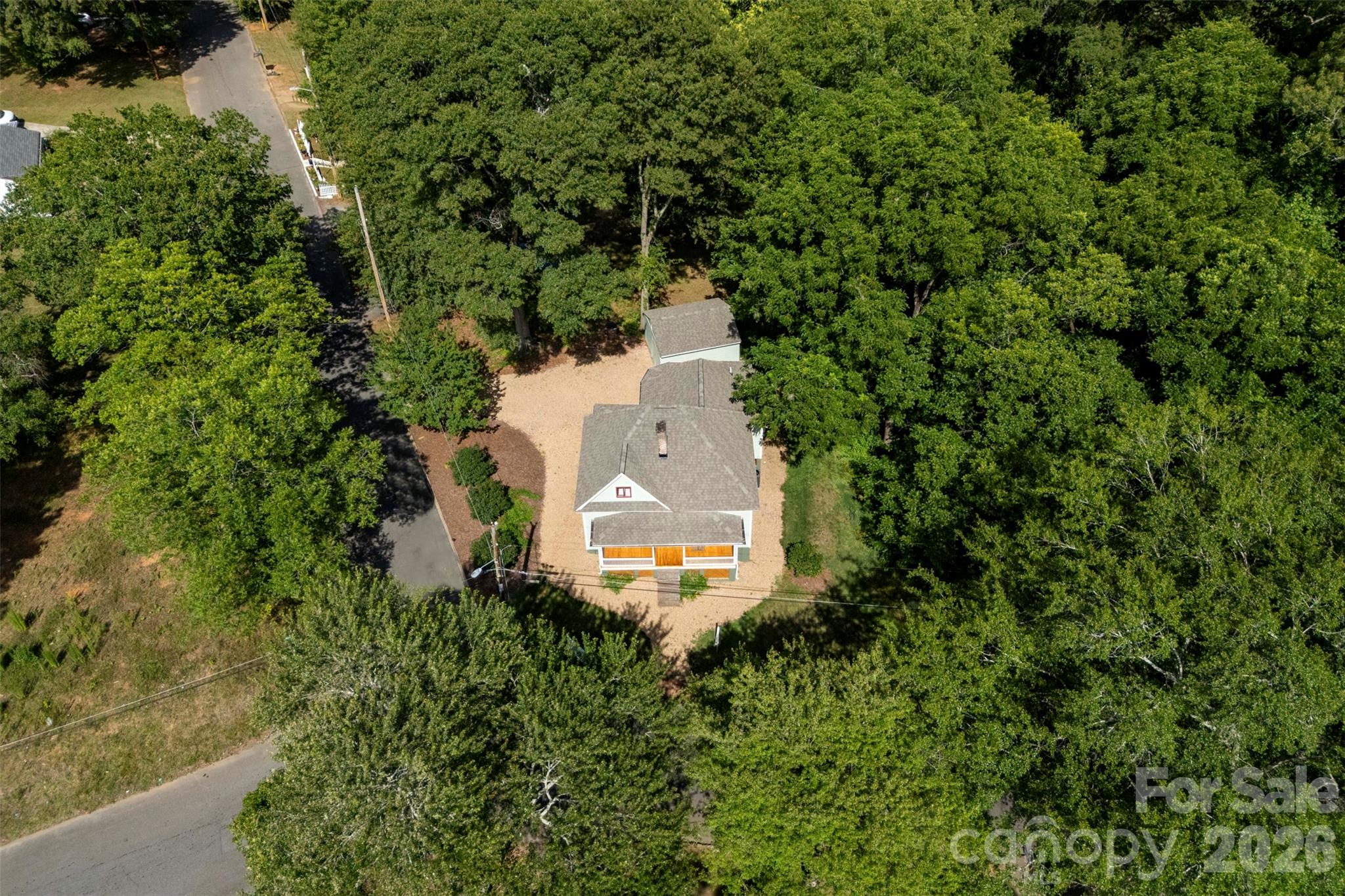 201 Maple Street Property Photo 23