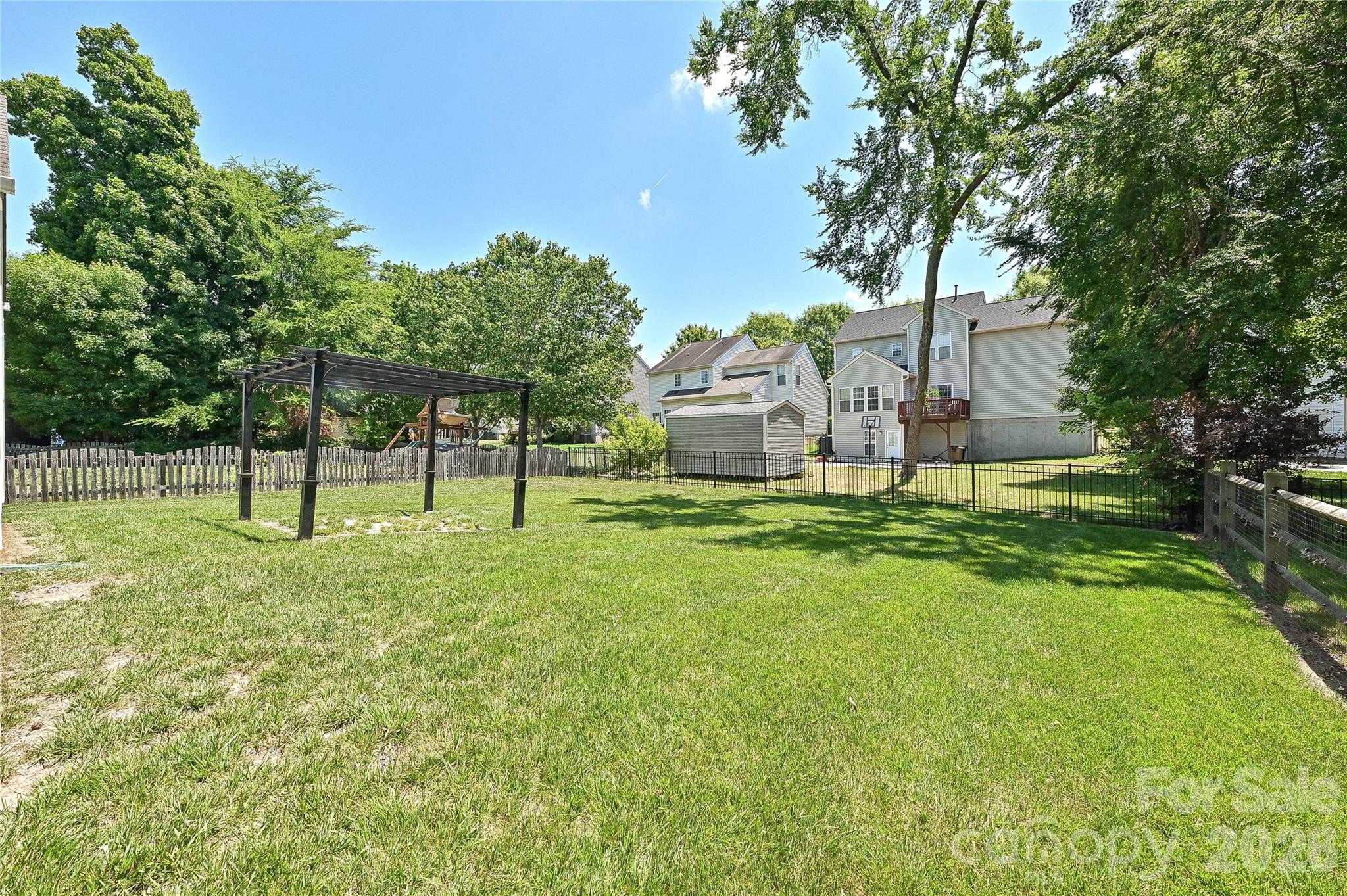 1029 Canopy Drive Property Photo 6
