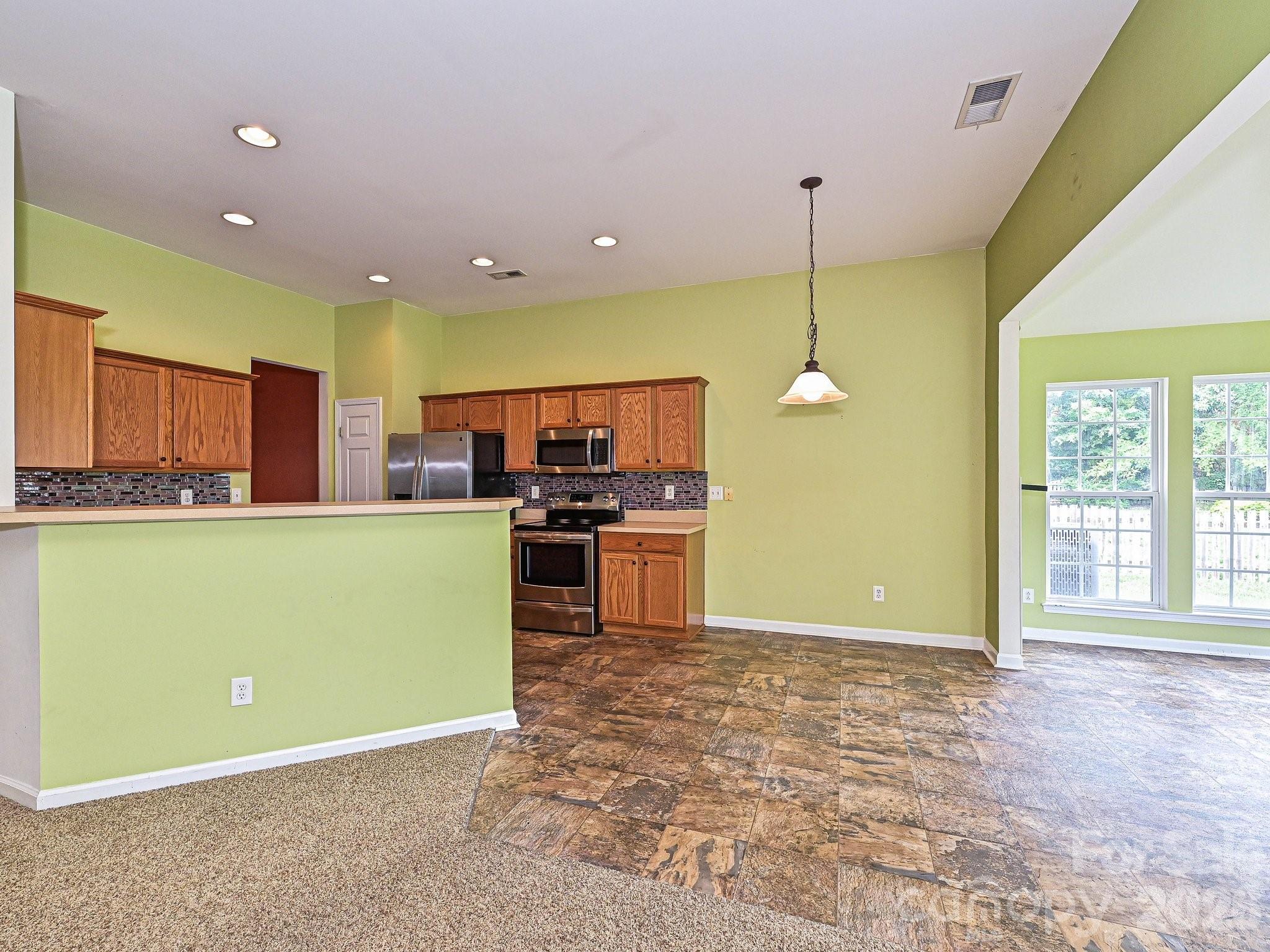 1029 Canopy Drive Property Photo 12