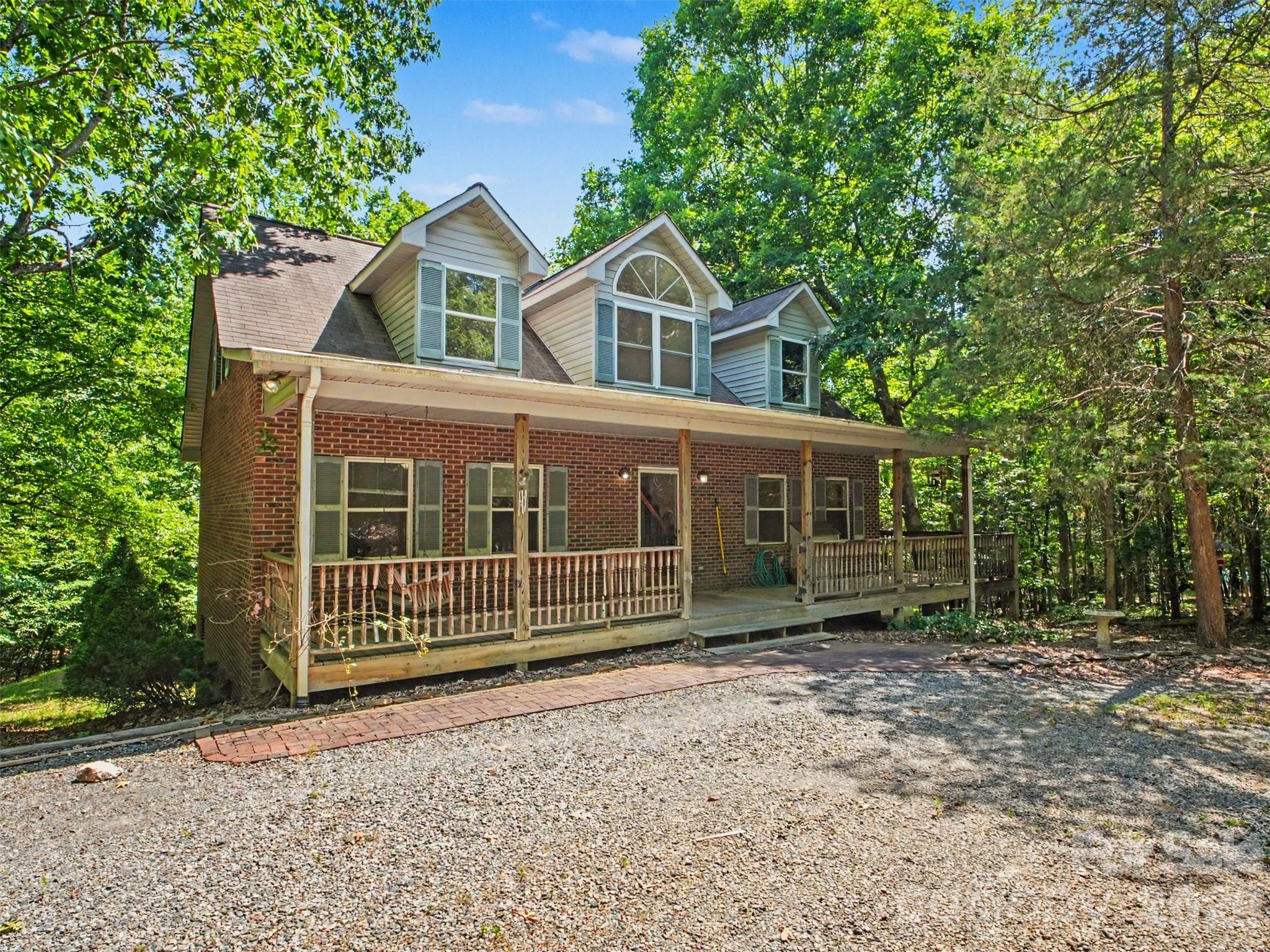 11109 Asbury Chapel Road Property Photo 1