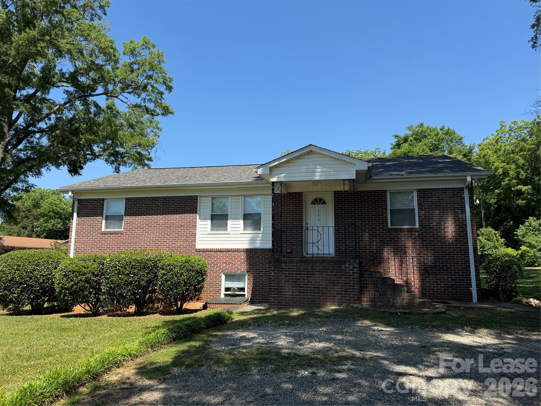 140 Watkins Street Property Photo 1