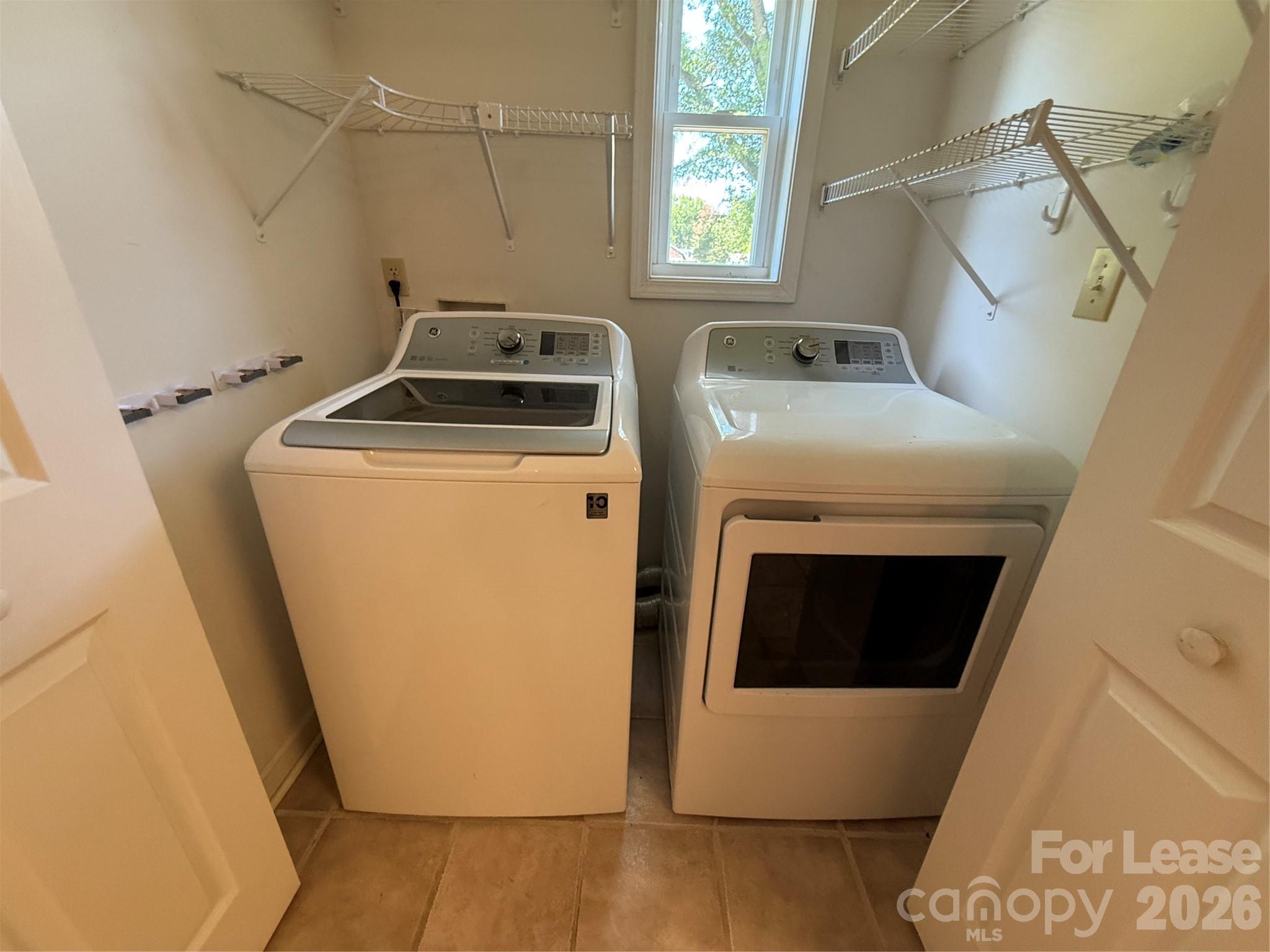 140 Watkins Street Property Photo 10