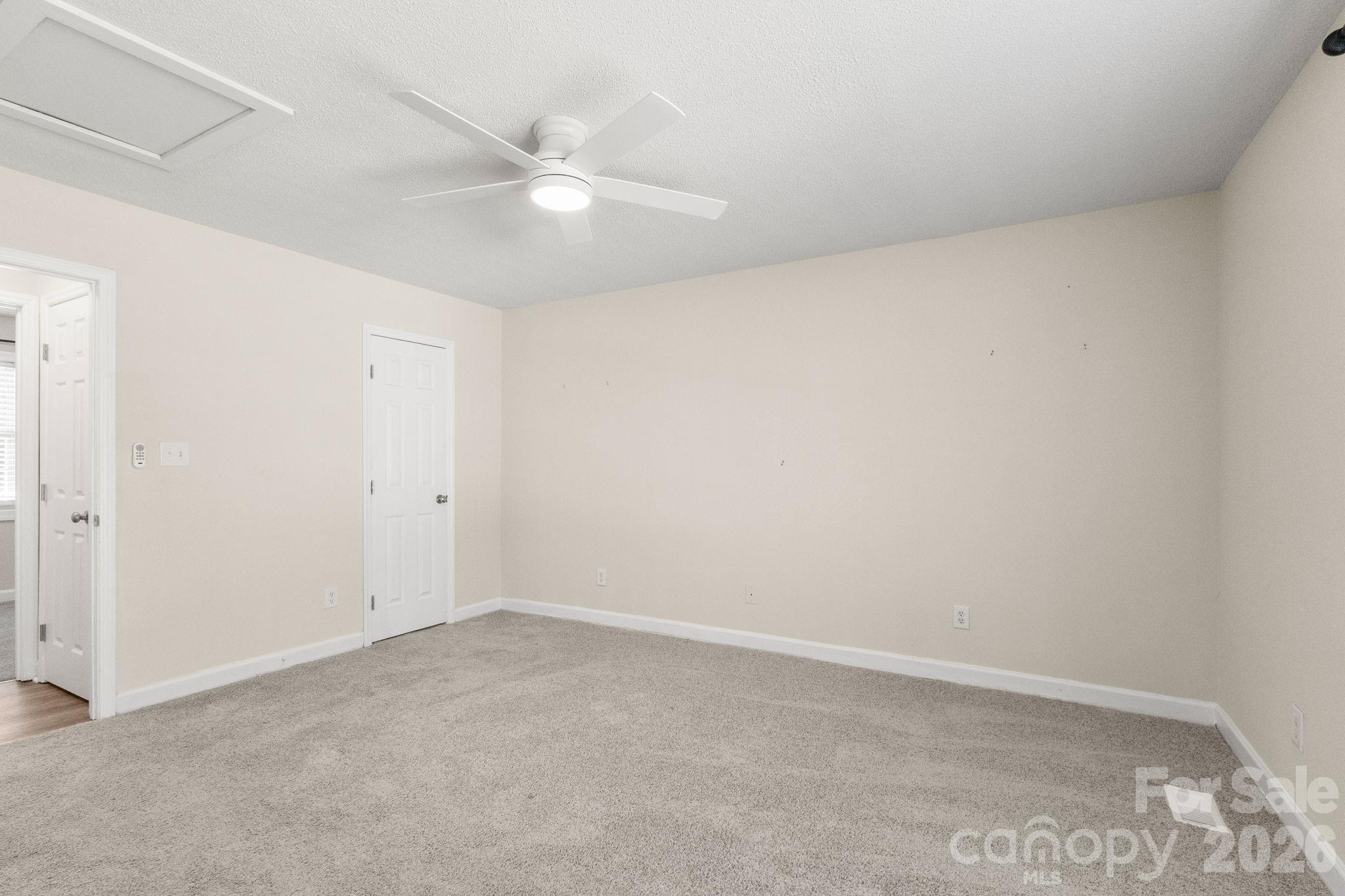 1502 E Main Street Property Photo 13
