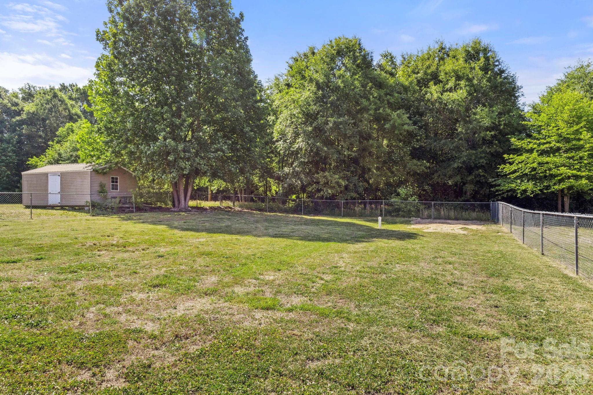 1502 E Main Street Property Photo 25