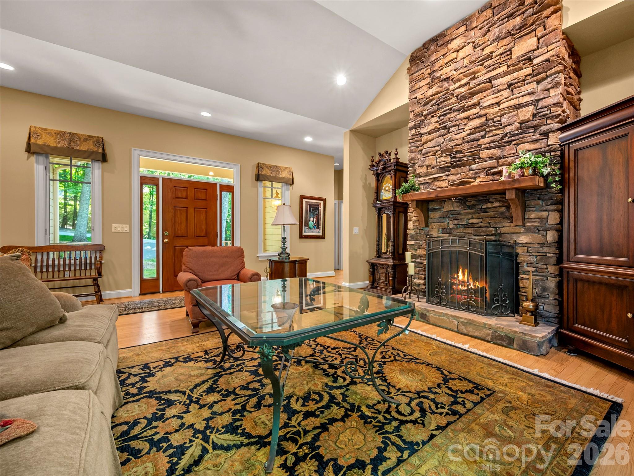 110 Little Cherokee Ridge Property Photo 8