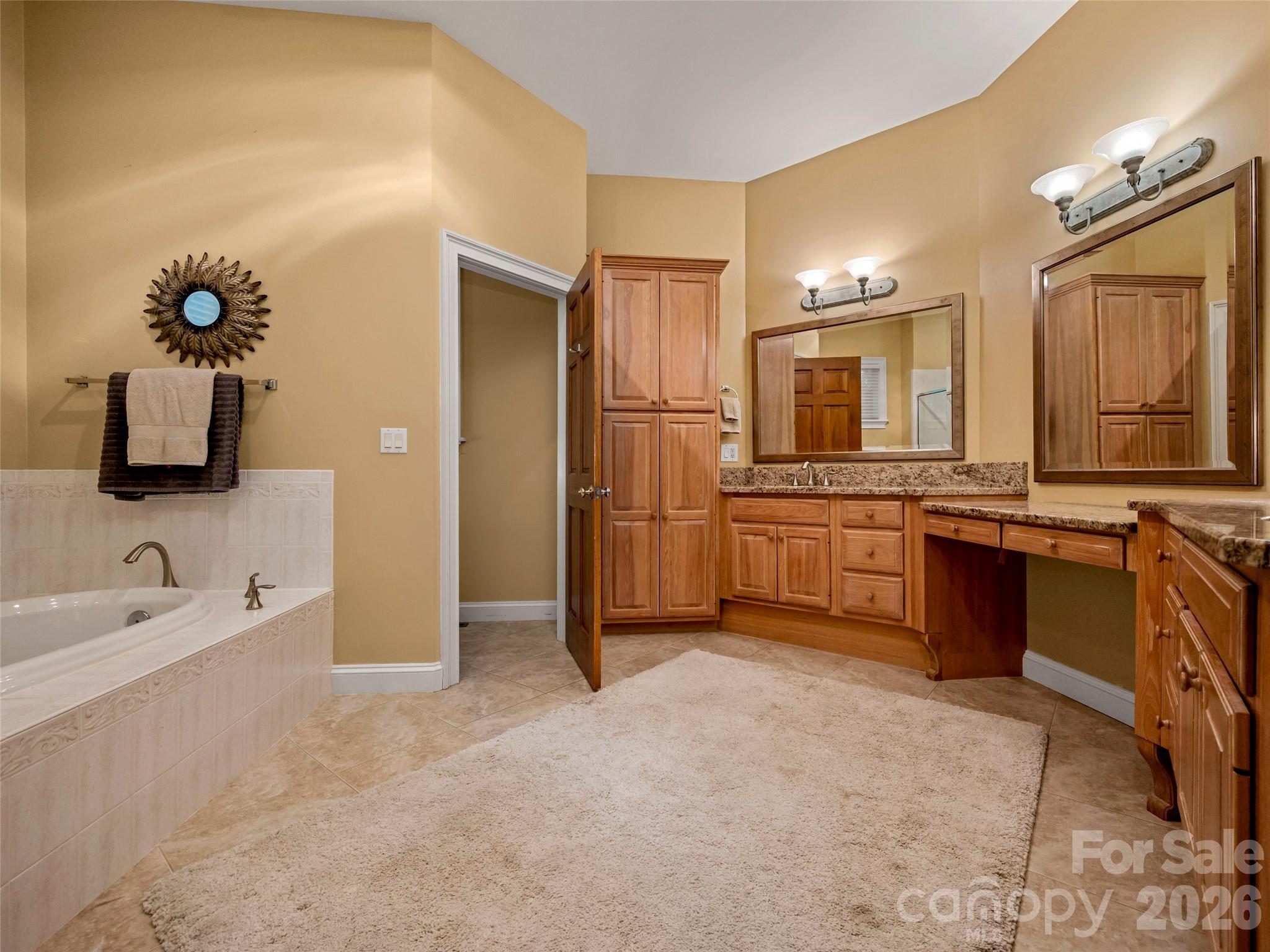110 Little Cherokee Ridge Property Photo 30