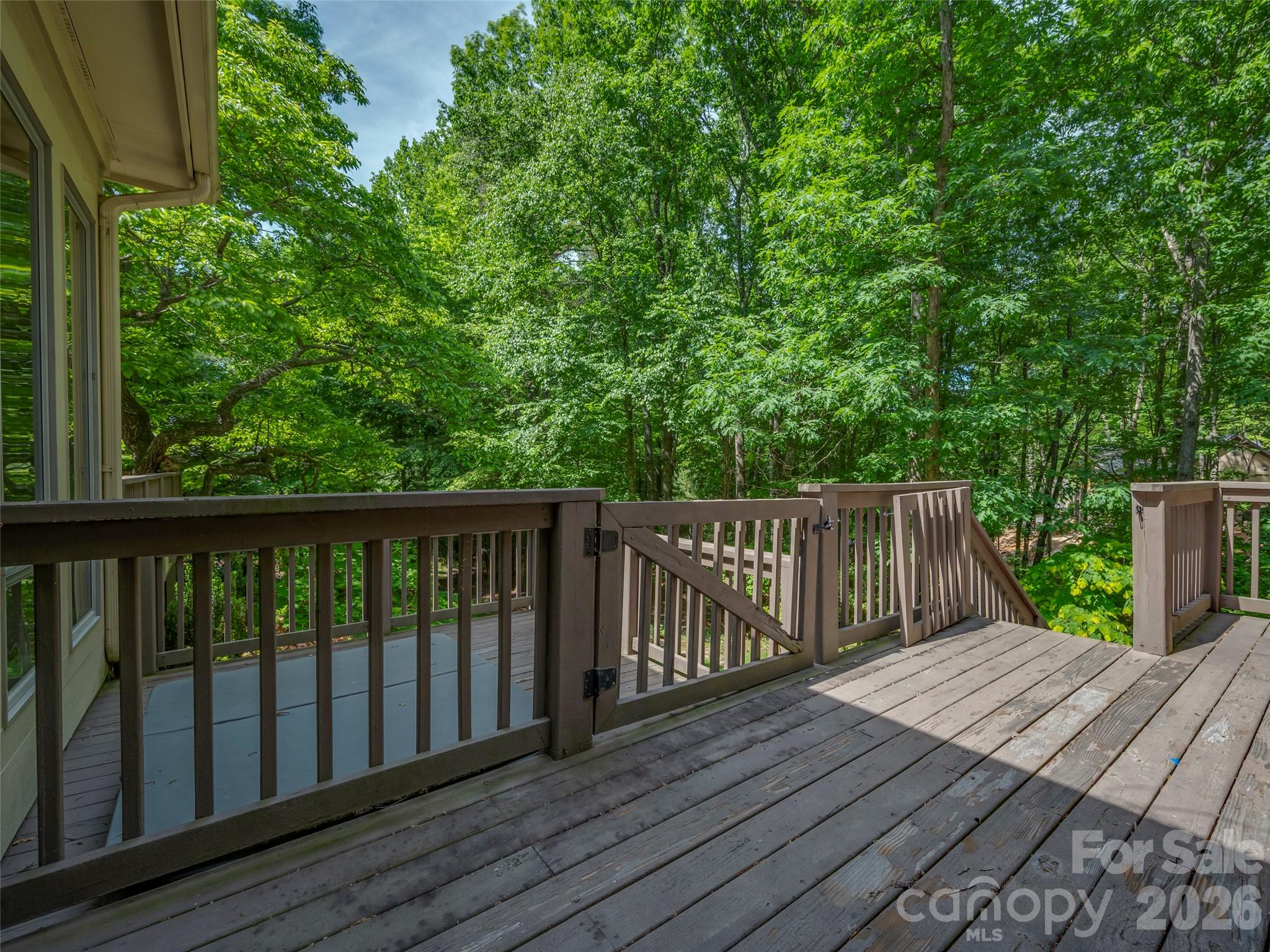 110 Little Cherokee Ridge Property Photo 33