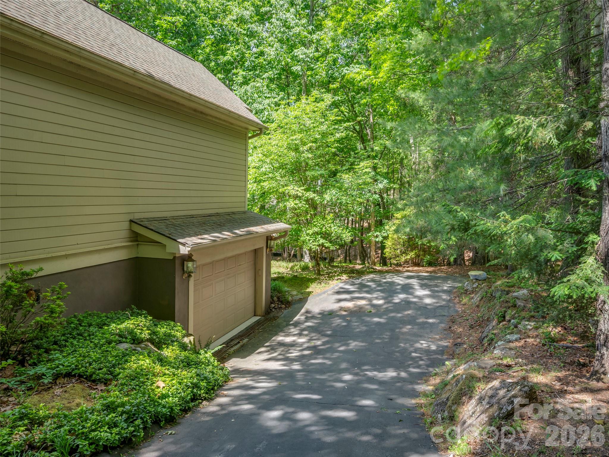 110 Little Cherokee Ridge Property Photo 41