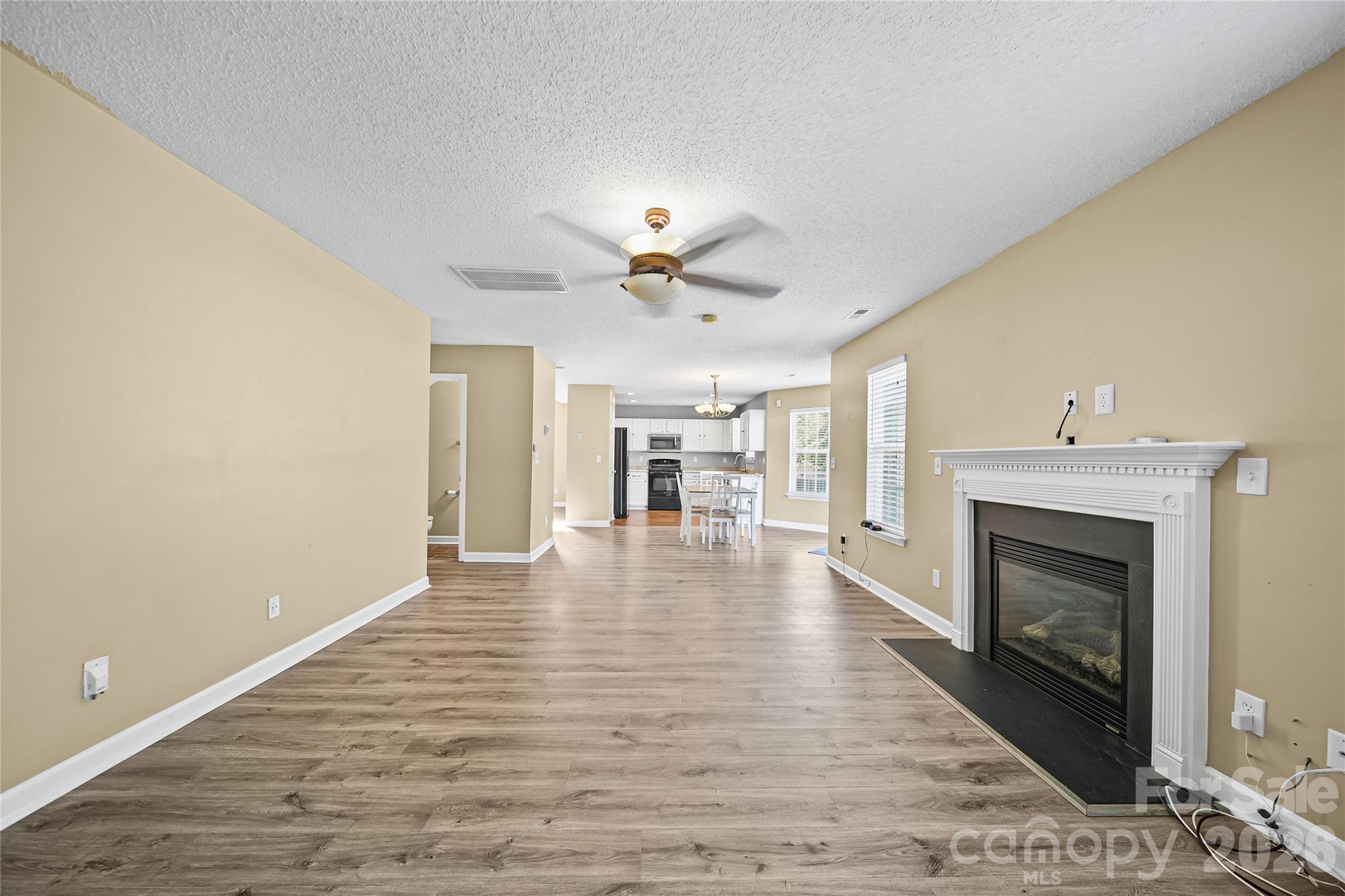 9233 Simonton Drive Property Photo 12