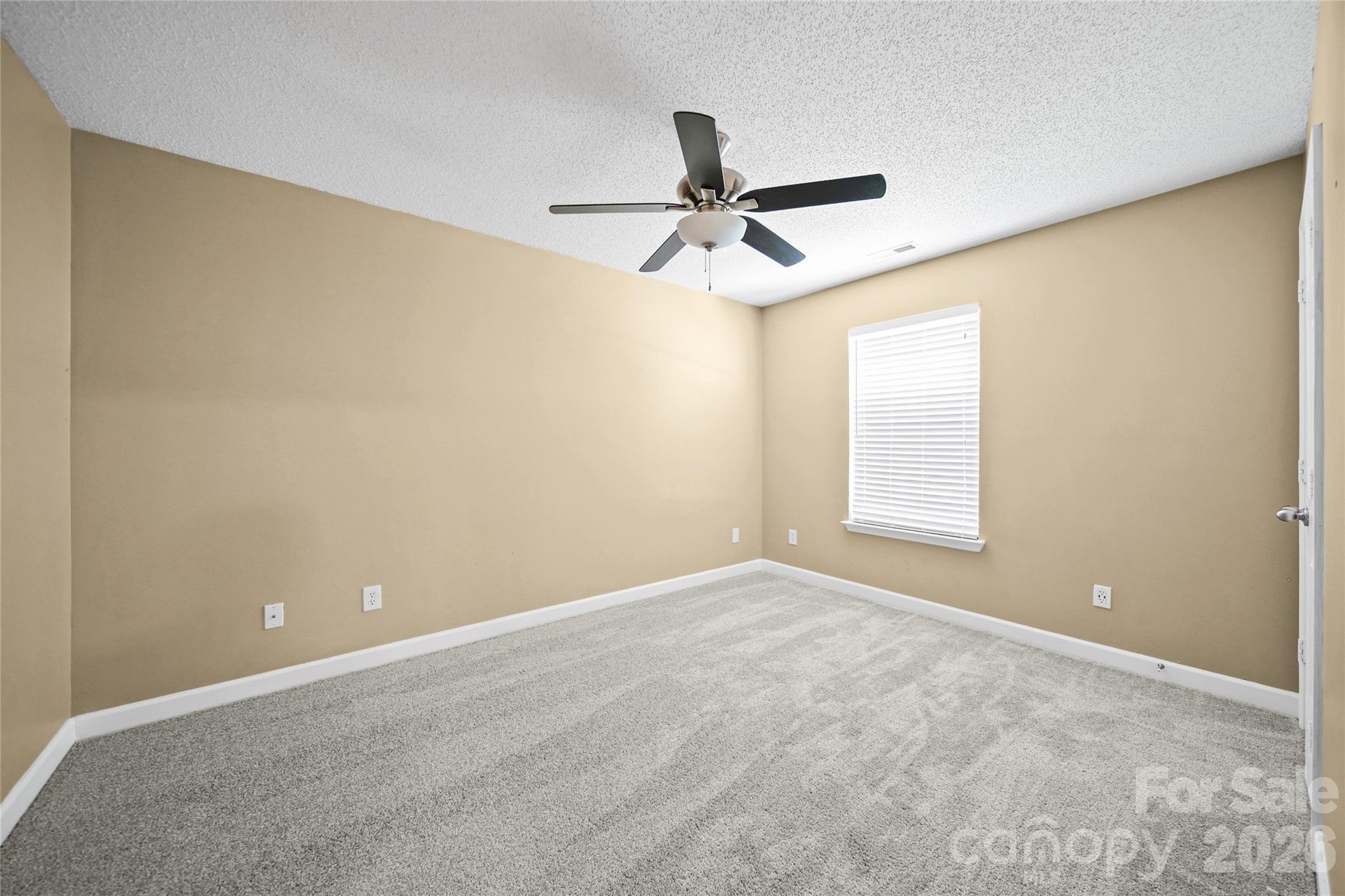 9233 Simonton Drive Property Photo 23