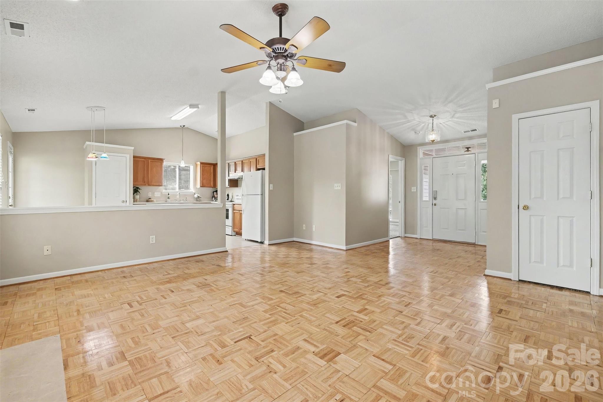 109 Brookstone Drive Property Photo 11
