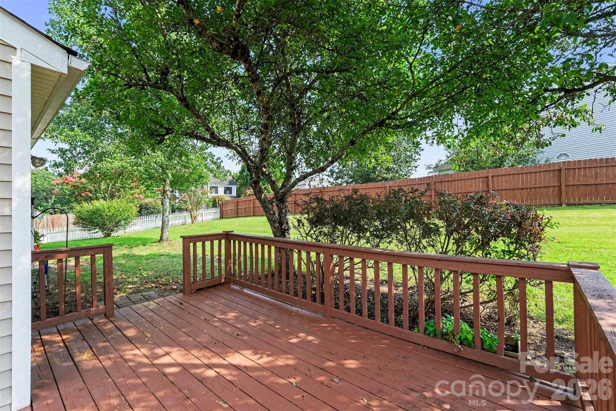 109 Brookstone Drive Property Photo 24